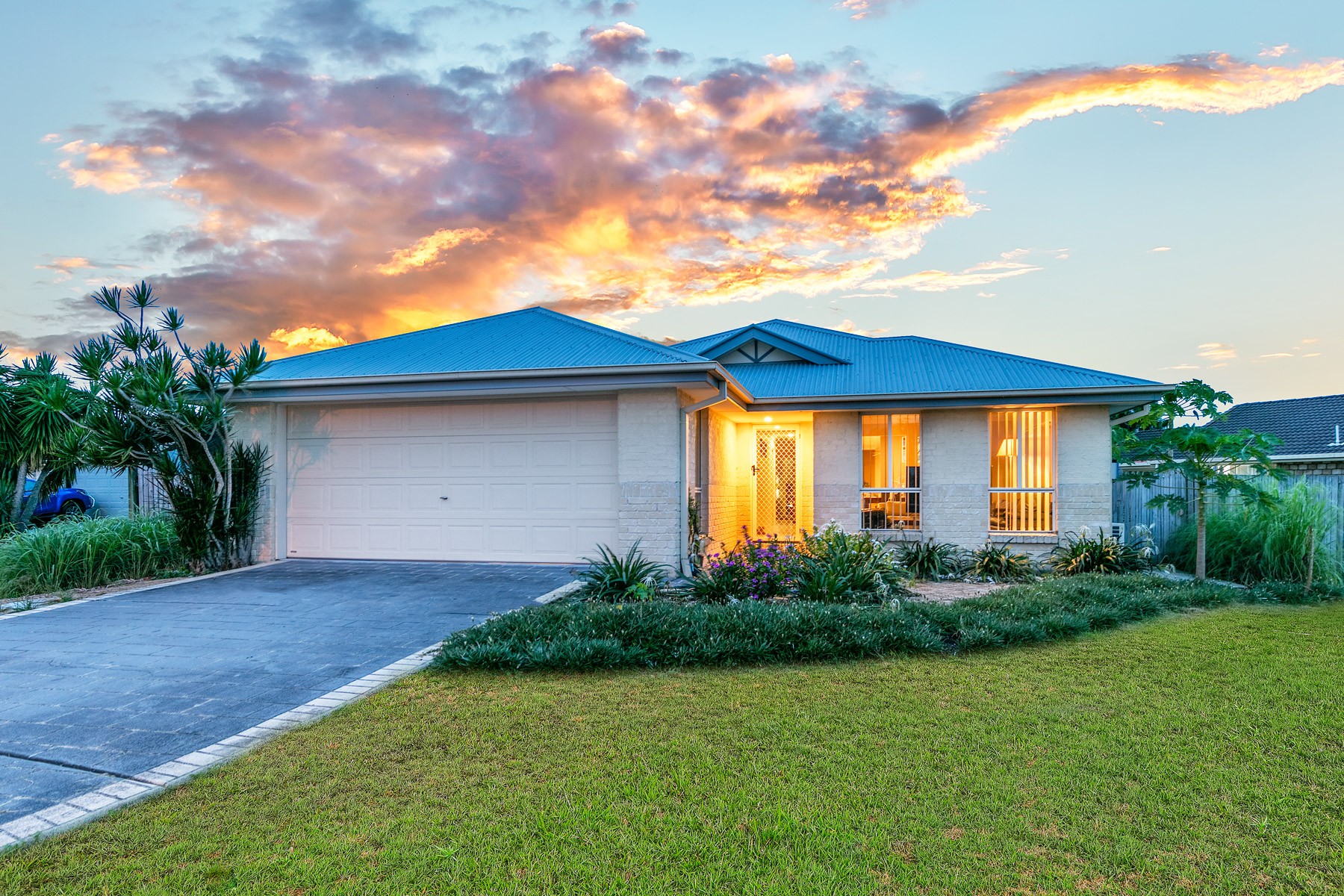 9 Lake Wivenhoe Court, Logan Reserve, QLD 4133