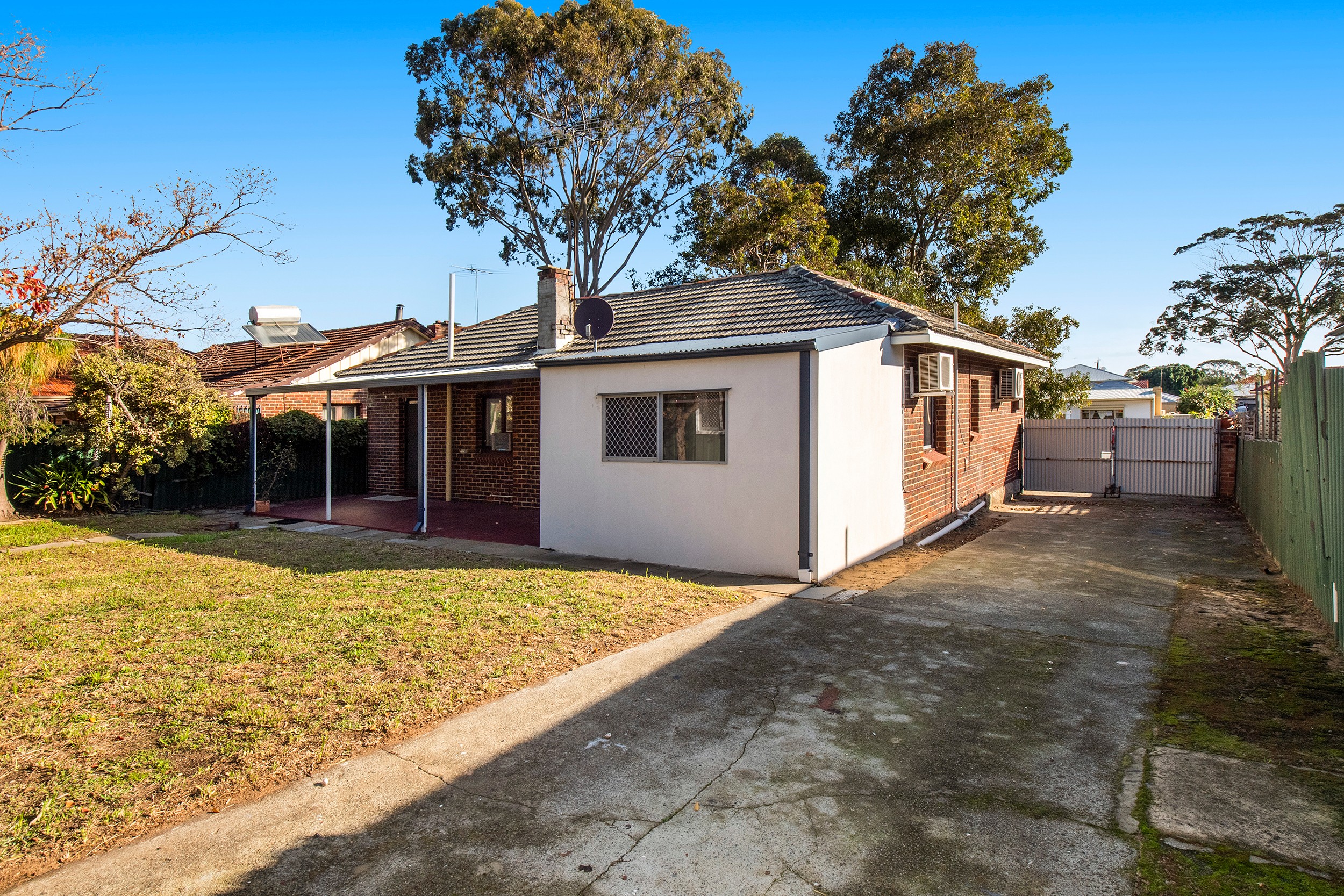14 Joyce Avenue, Hamilton Hill, WA 6163