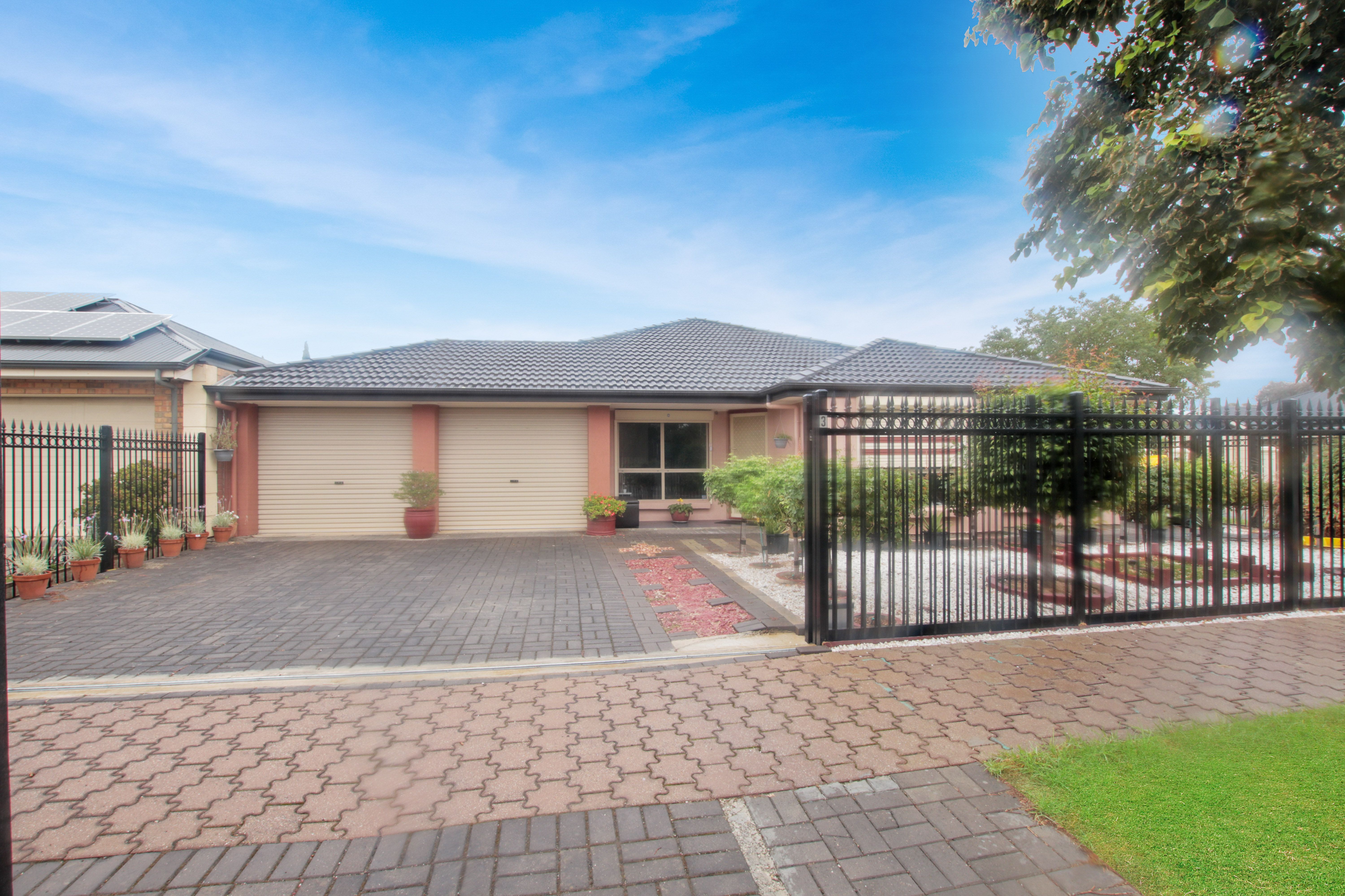 3 Carmine Court, Parafield Gardens, SA 5107