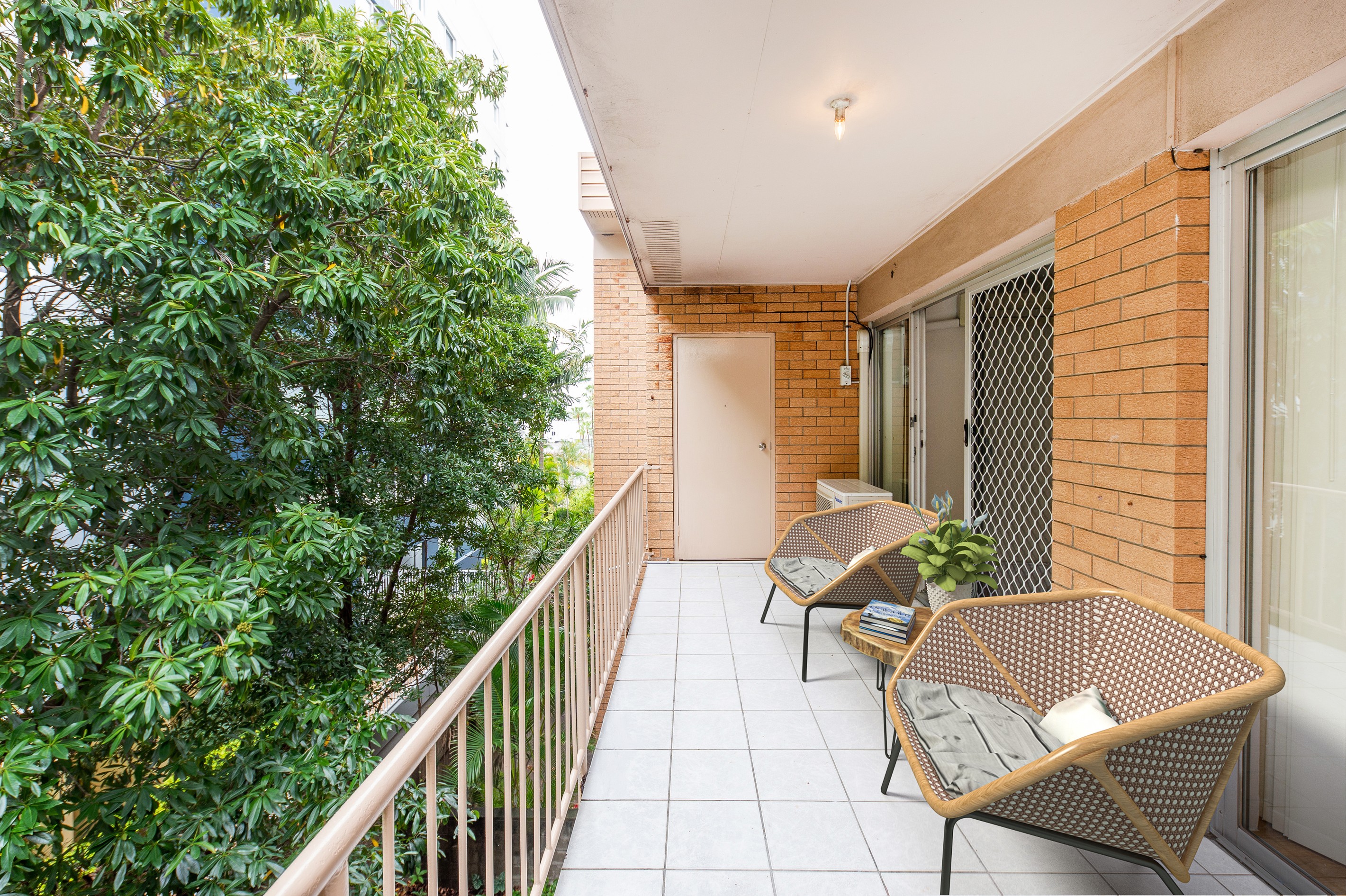 10/28 Marine Parade, Southport, QLD 4215
