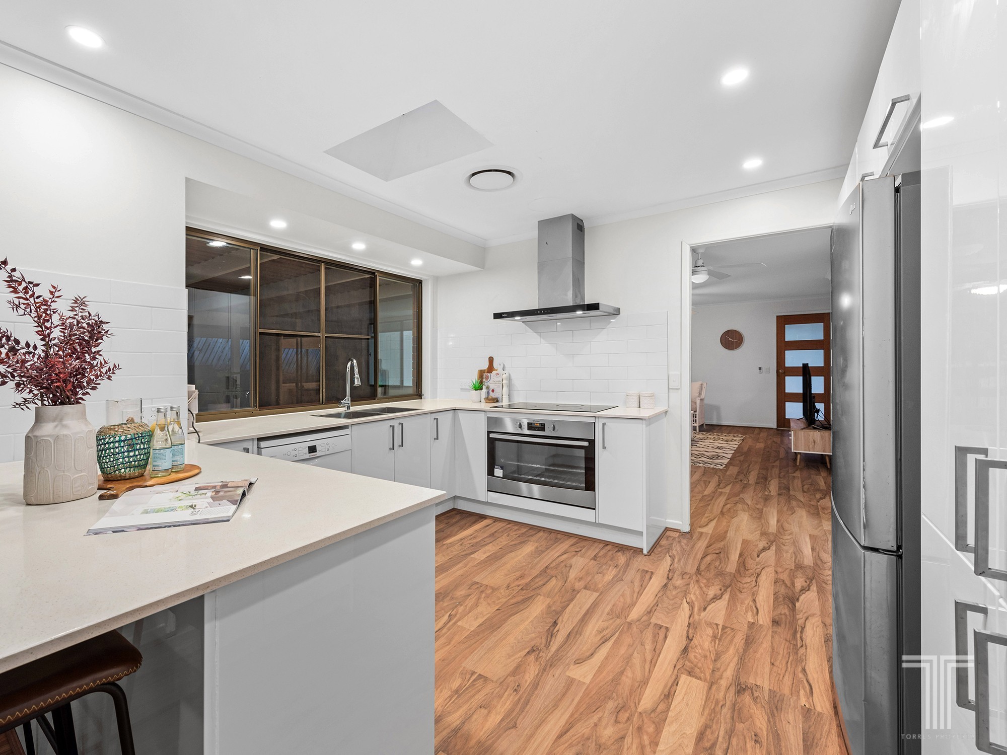 76 Kilmorey Street, Carindale, QLD 4152
