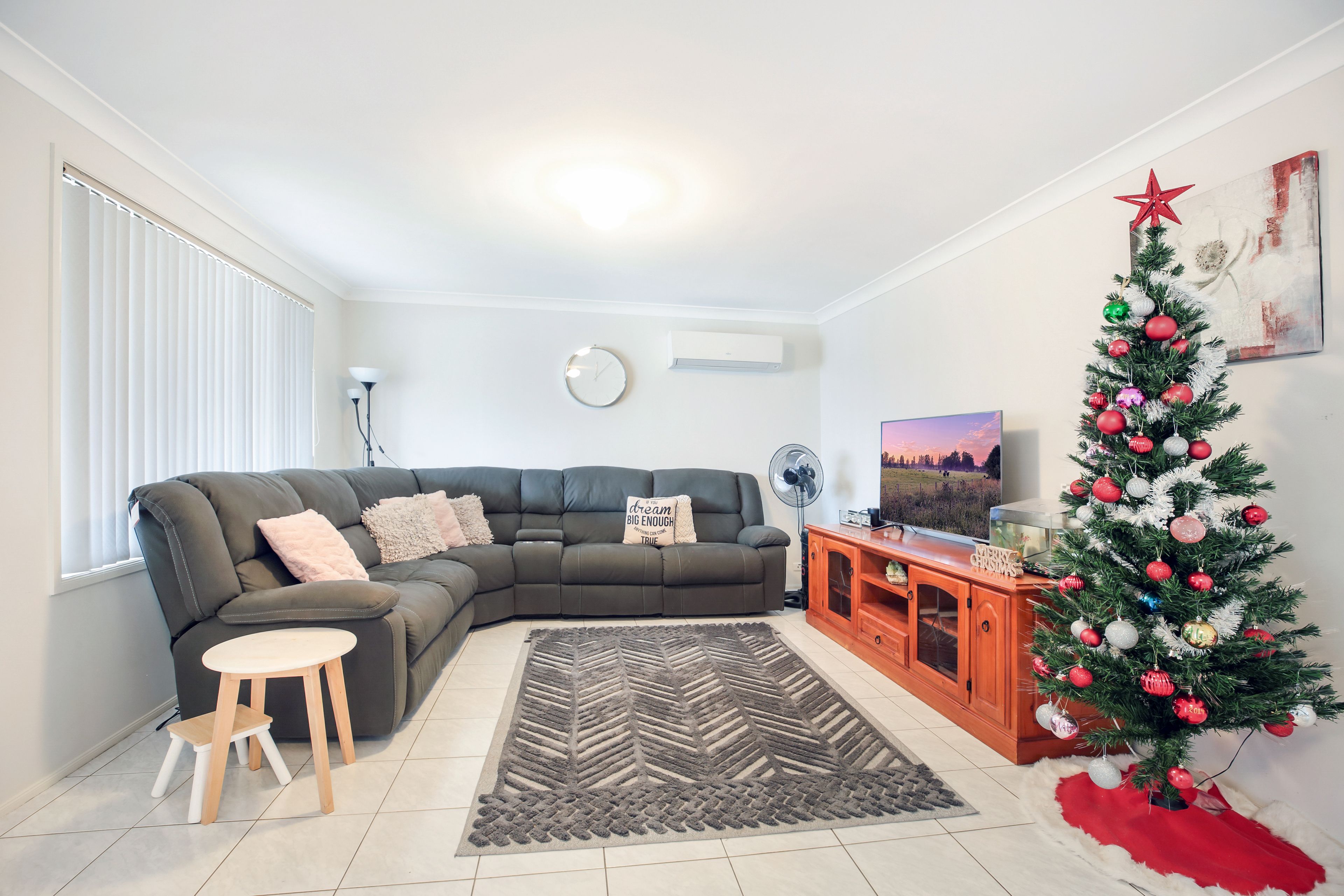 33 Yuroka Street, Glenmore Park, NSW 2745