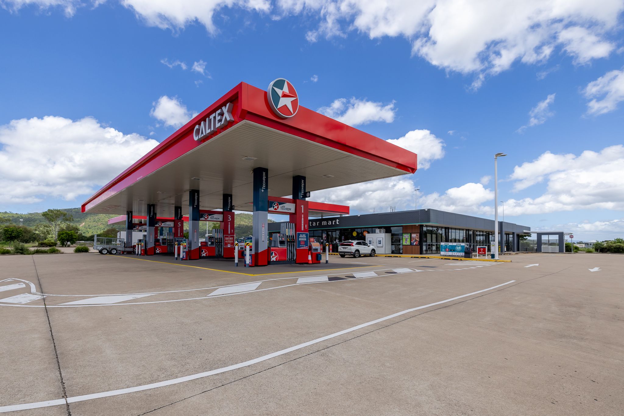 56 Edith Street, Cluden, QLD 4811