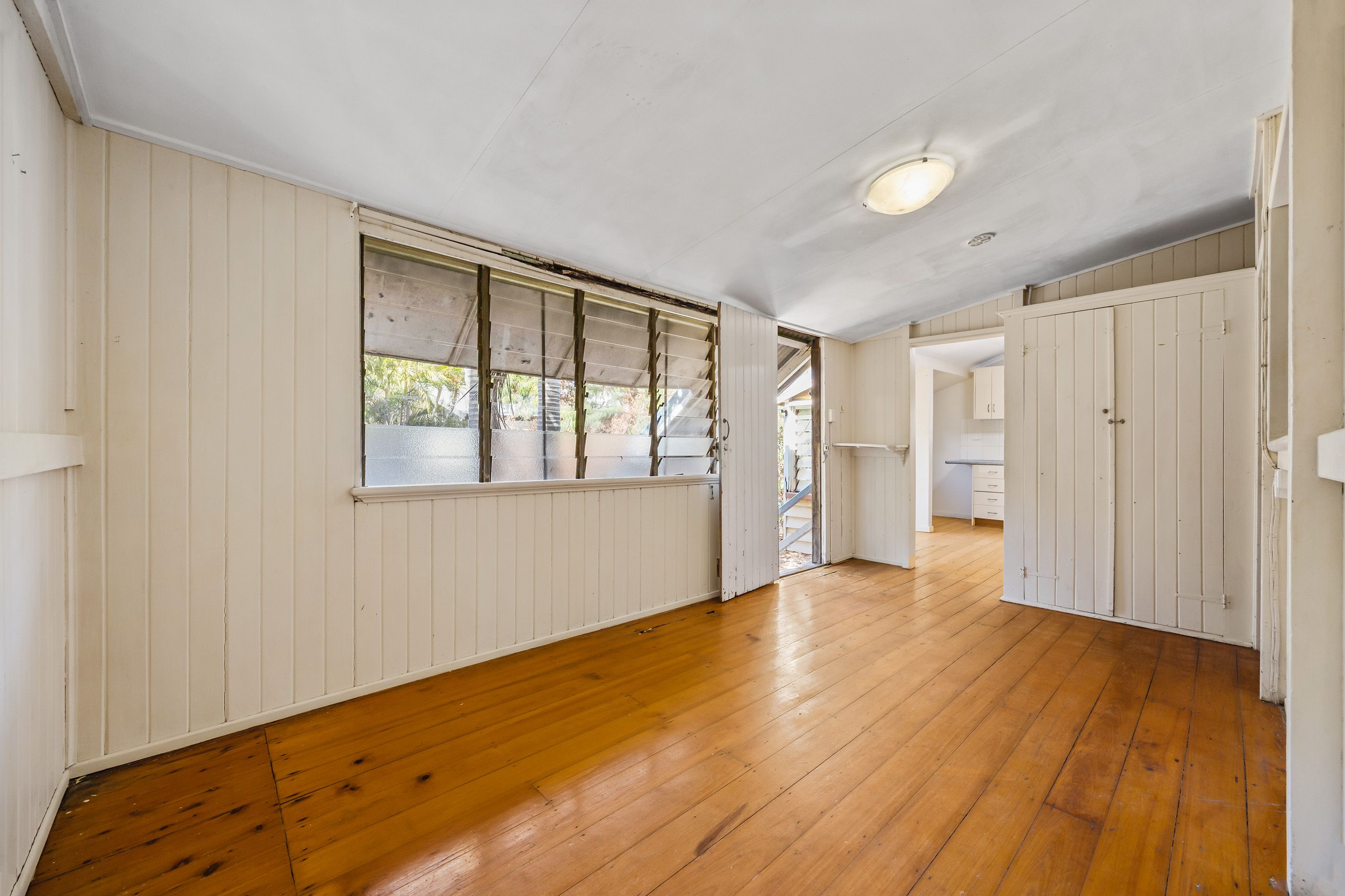 35 Roseberry Street — photo 17 of 25
