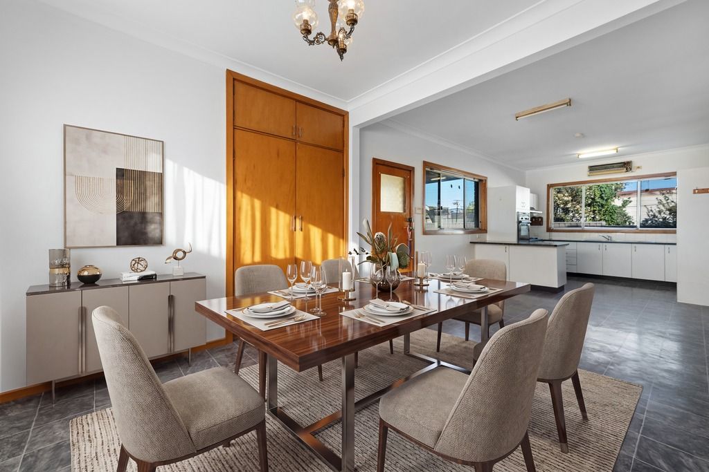 52 Glossop Street — photo 3 of 18