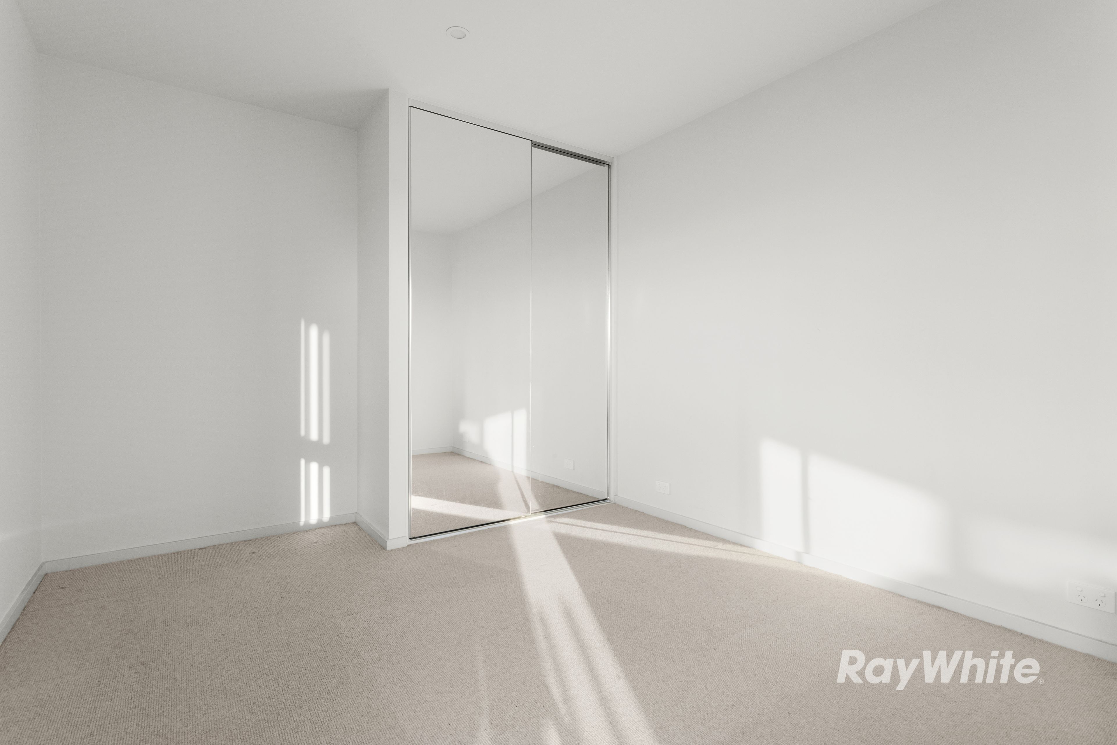 611/10 Station Road, Caulfield, VIC 3162