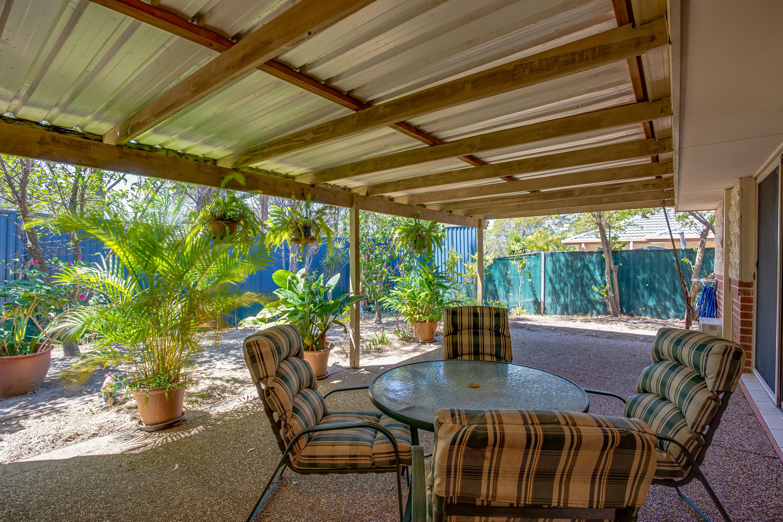 18 Wiltshire Drive, Mudgeeraba, QLD 4213