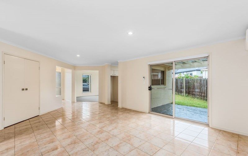 8 Flagstaff Place, Robina, QLD 4226