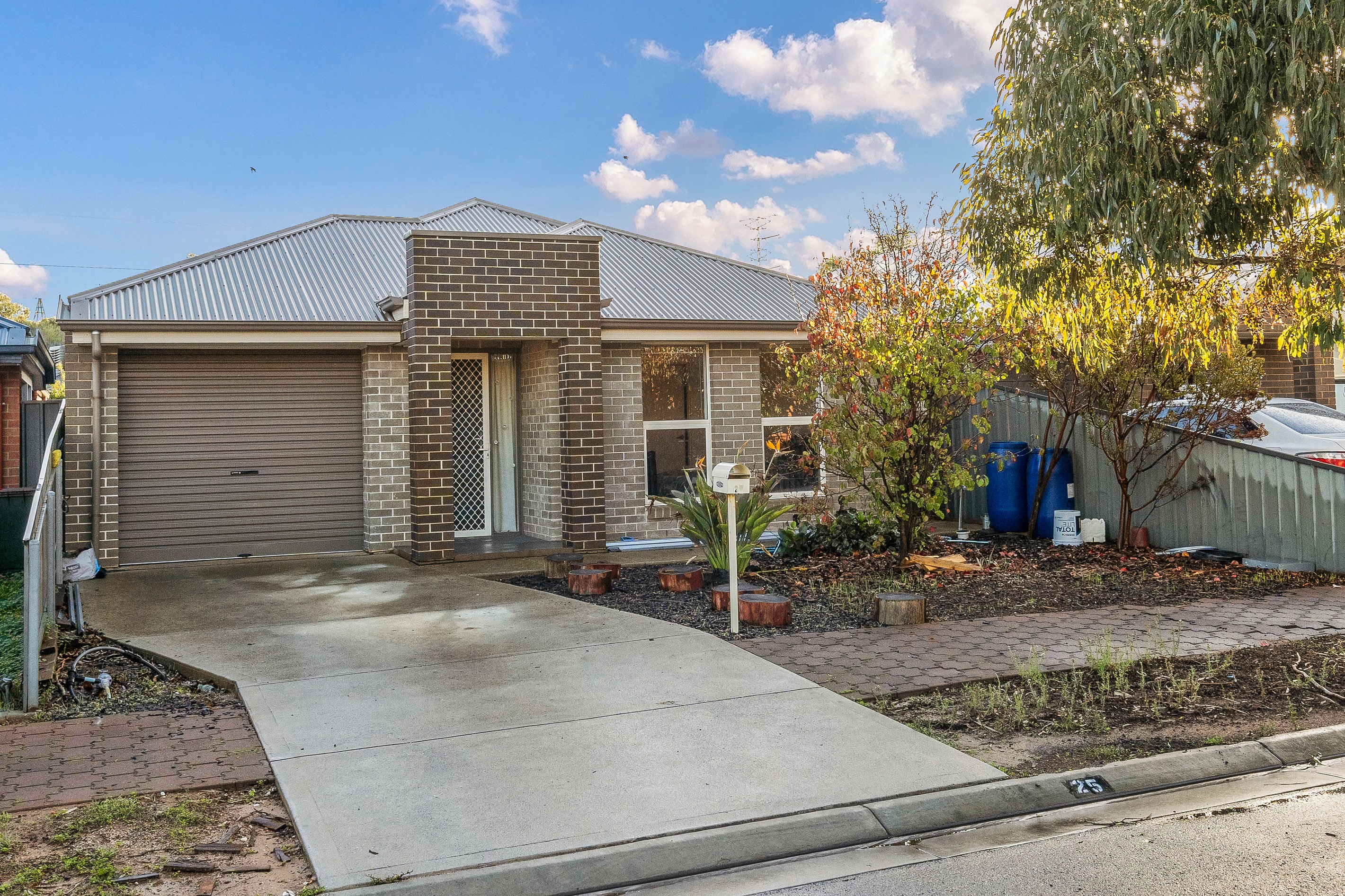 25 Field Street, Parafield Gardens, SA 5107