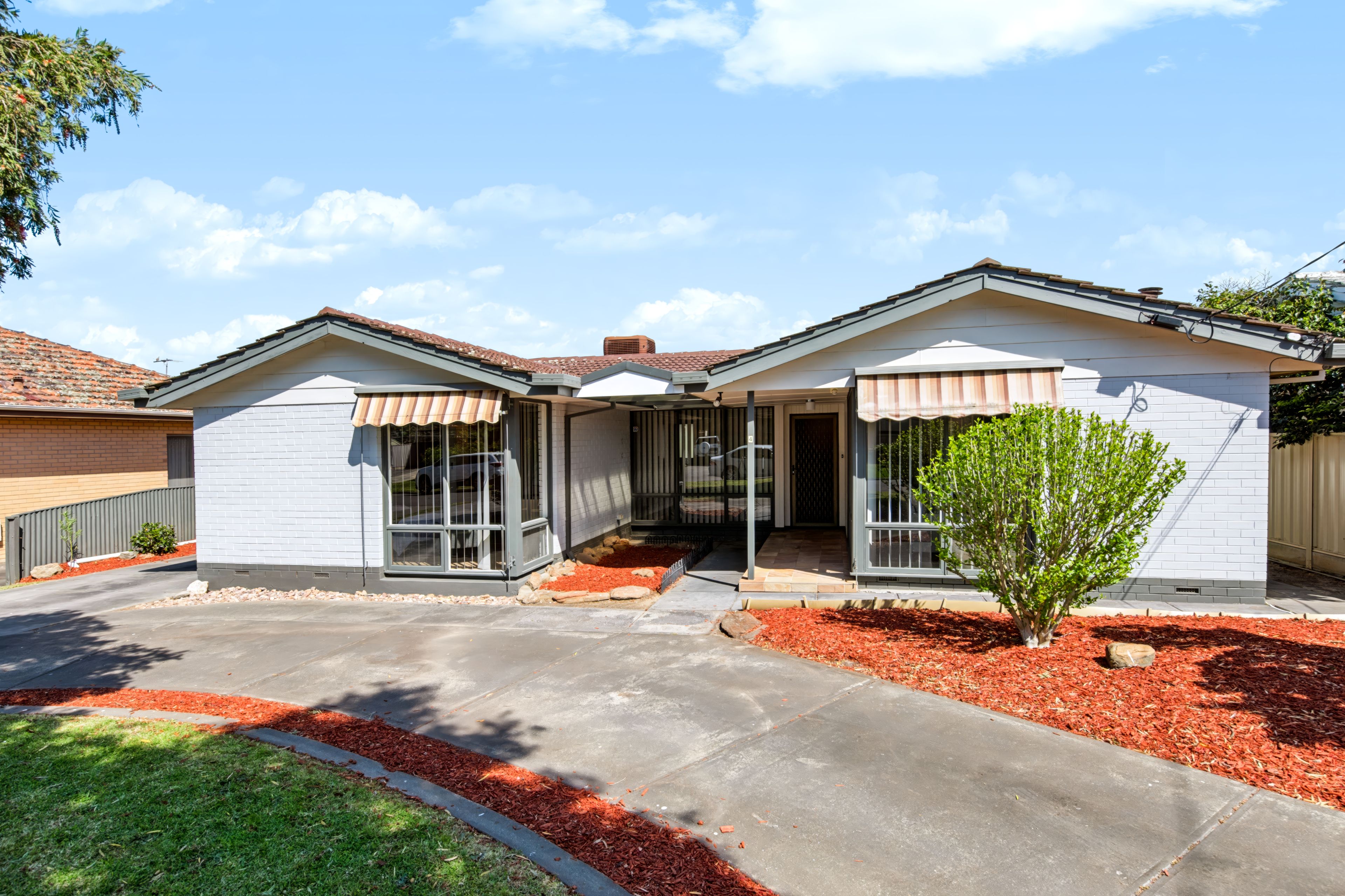 4 Blackwood Court — photo 3 of 28