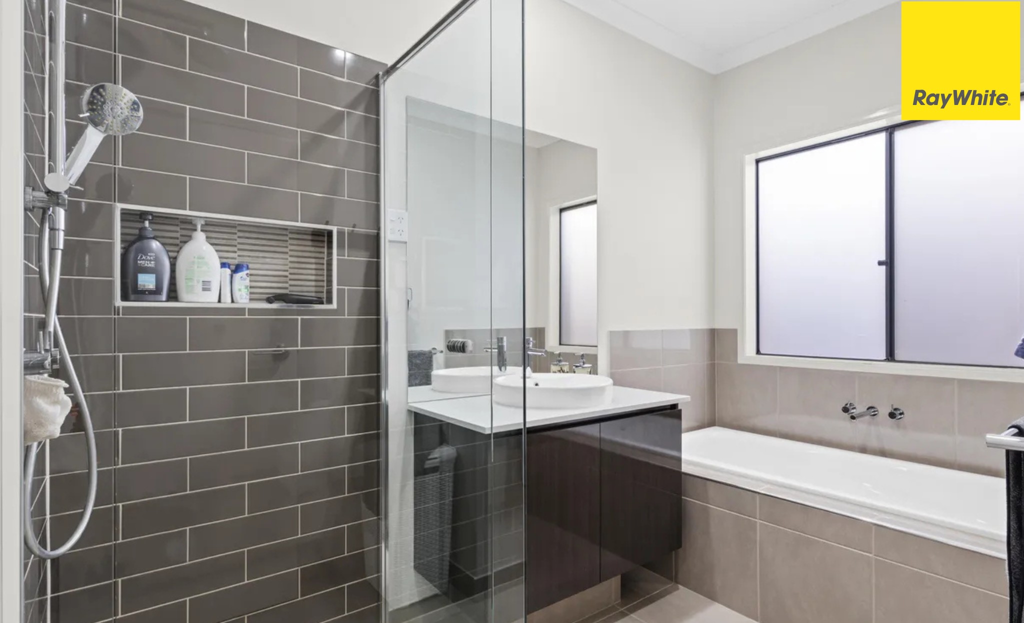 12 Sandygate Circuit, Strathtulloh, VIC 3338