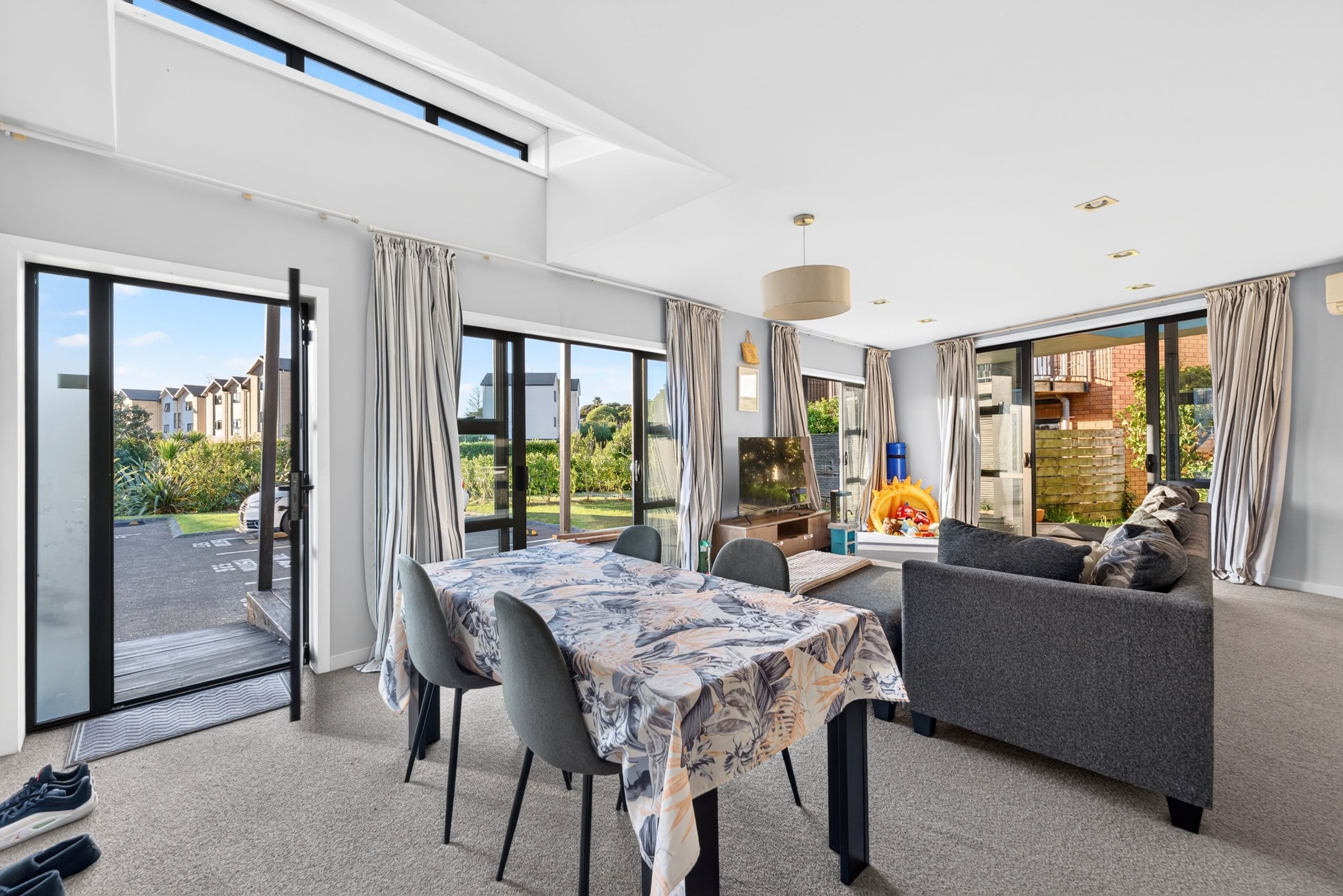 3/176 Mcleod Road, Te Atatu South, Waitakere City