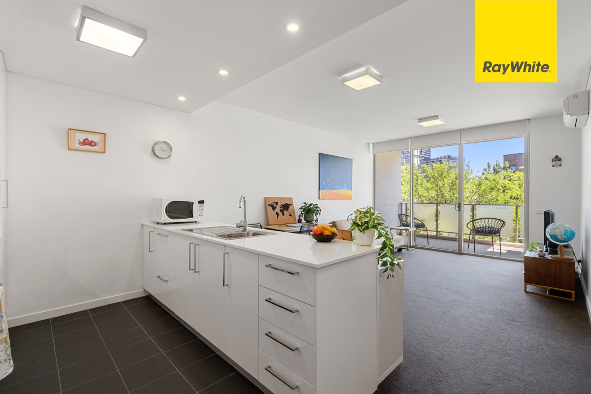 161/116 Easty Street, Phillip, ACT 2606