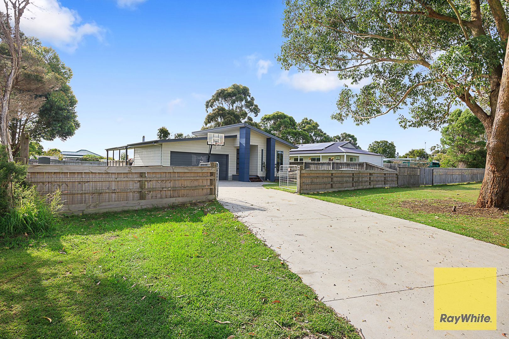 15 Centre St,, Port Franklin, VIC 3964