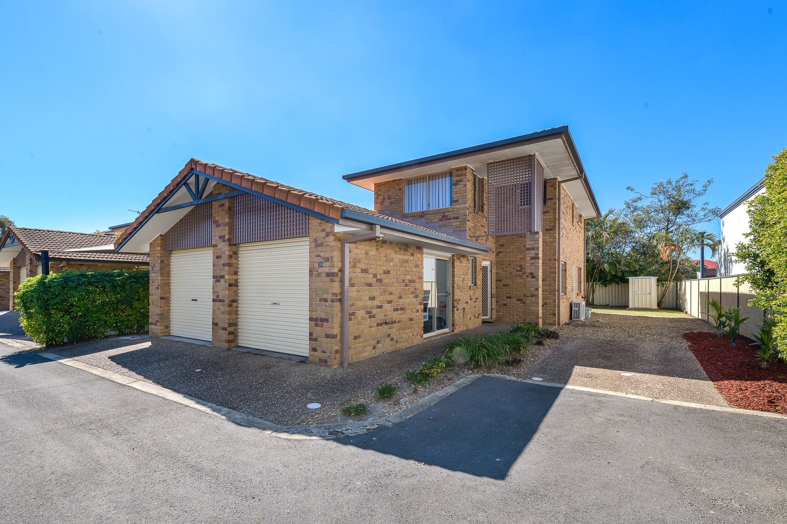 461 Pine Ridge Road, Runaway Bay QLD 4216