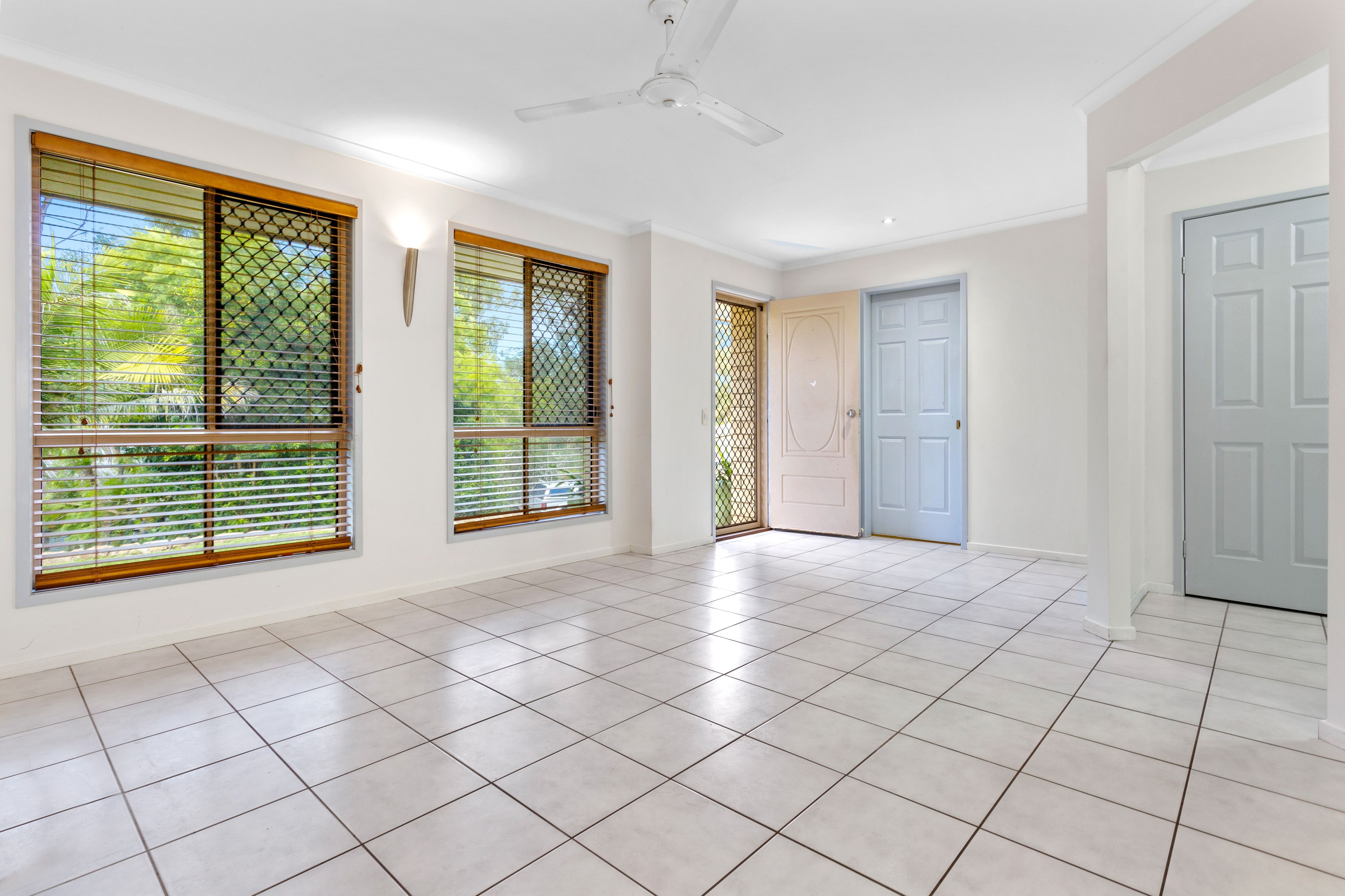 9 Redgum Court, Bellbird Park, QLD 4300