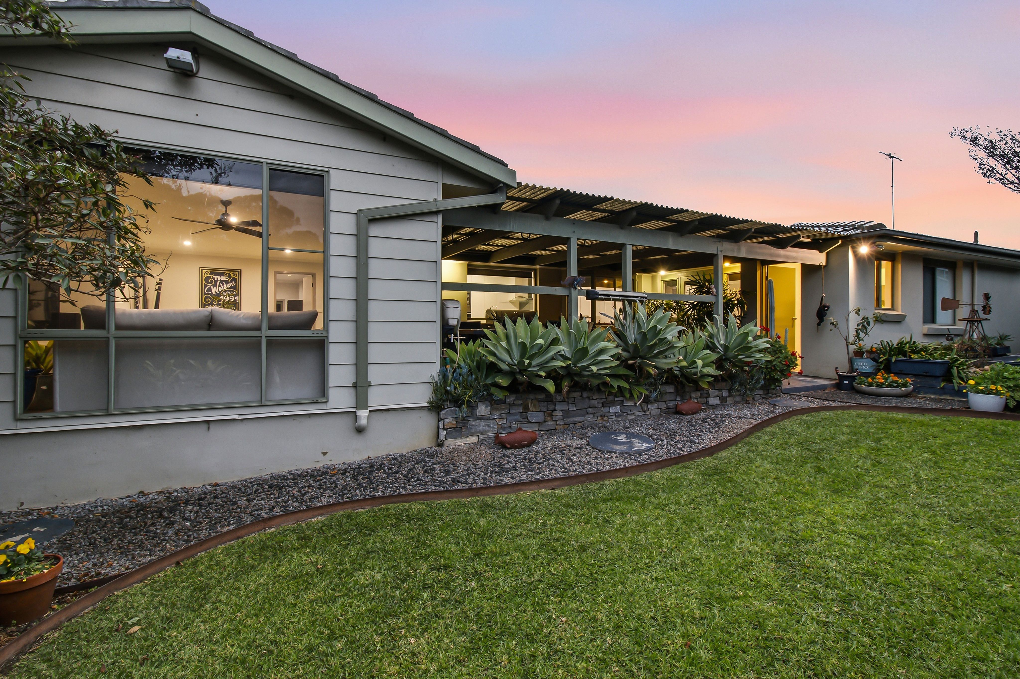 4 Mahogany Close — photo 17 of 22