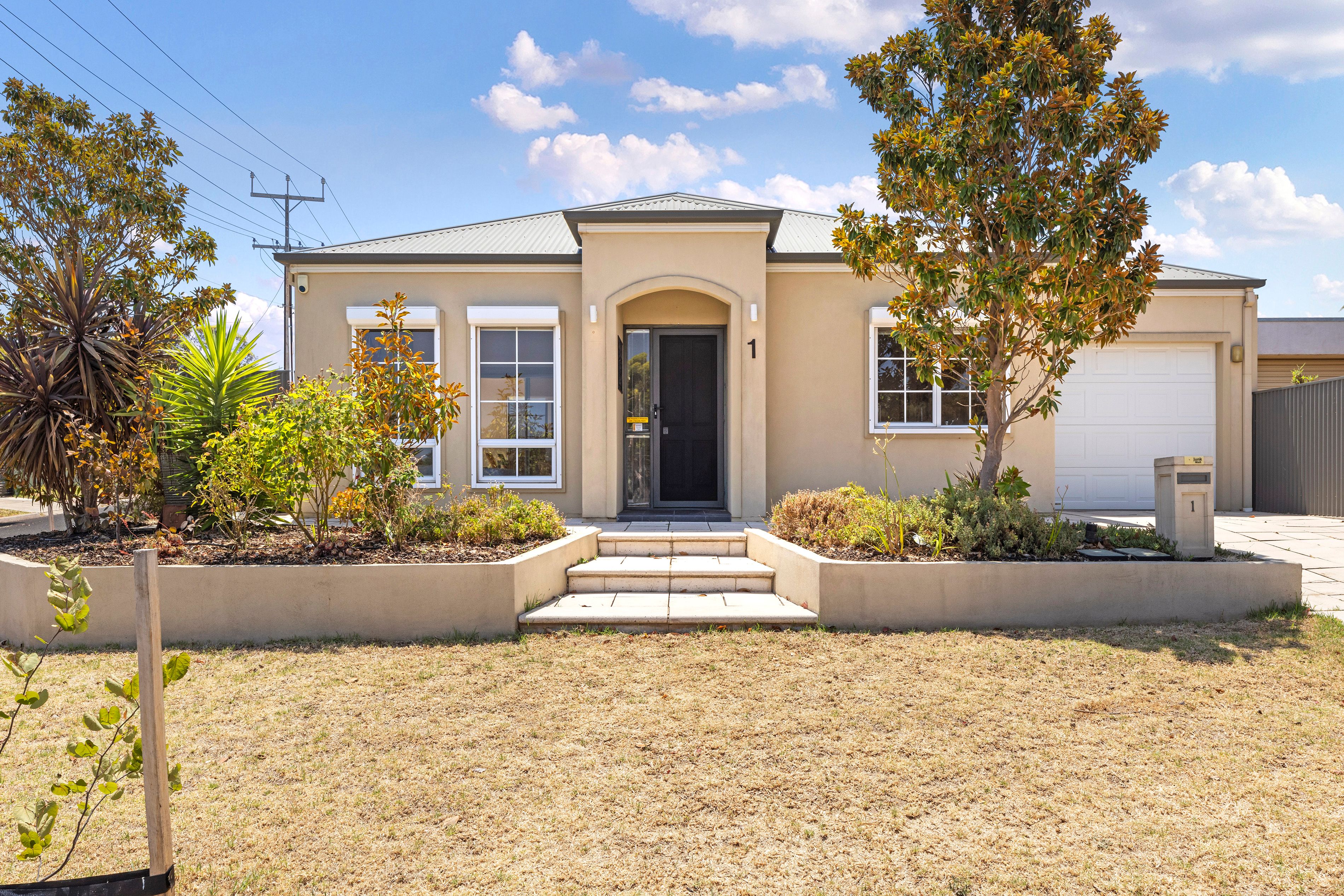 1 Daniel Street, Modbury North SA 5092