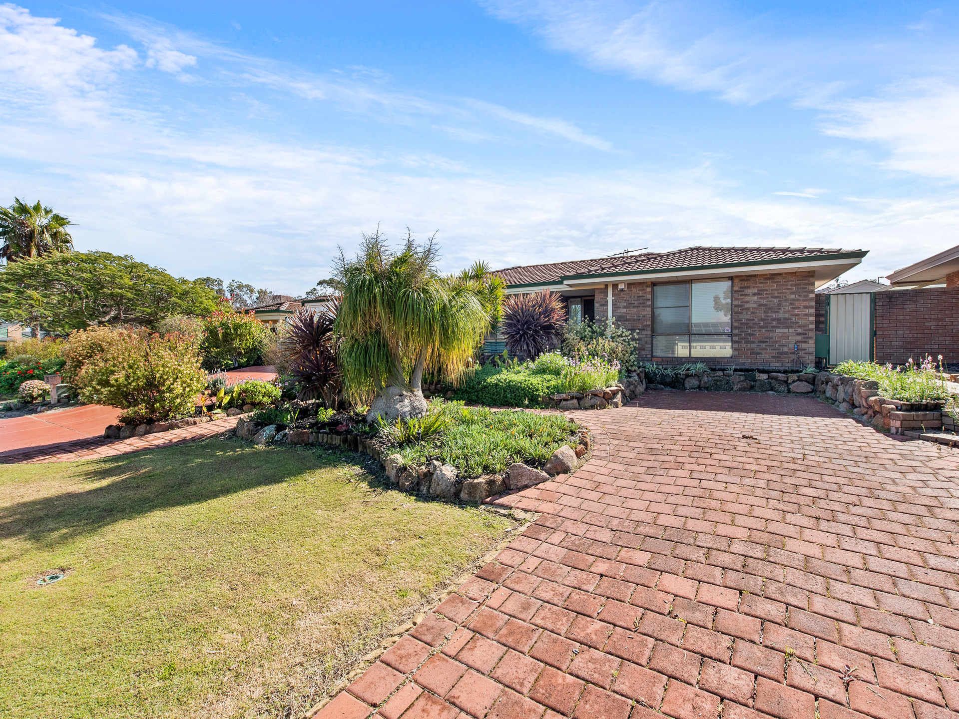 9 Benbullen Boulevard, Kingsley, WA 6026