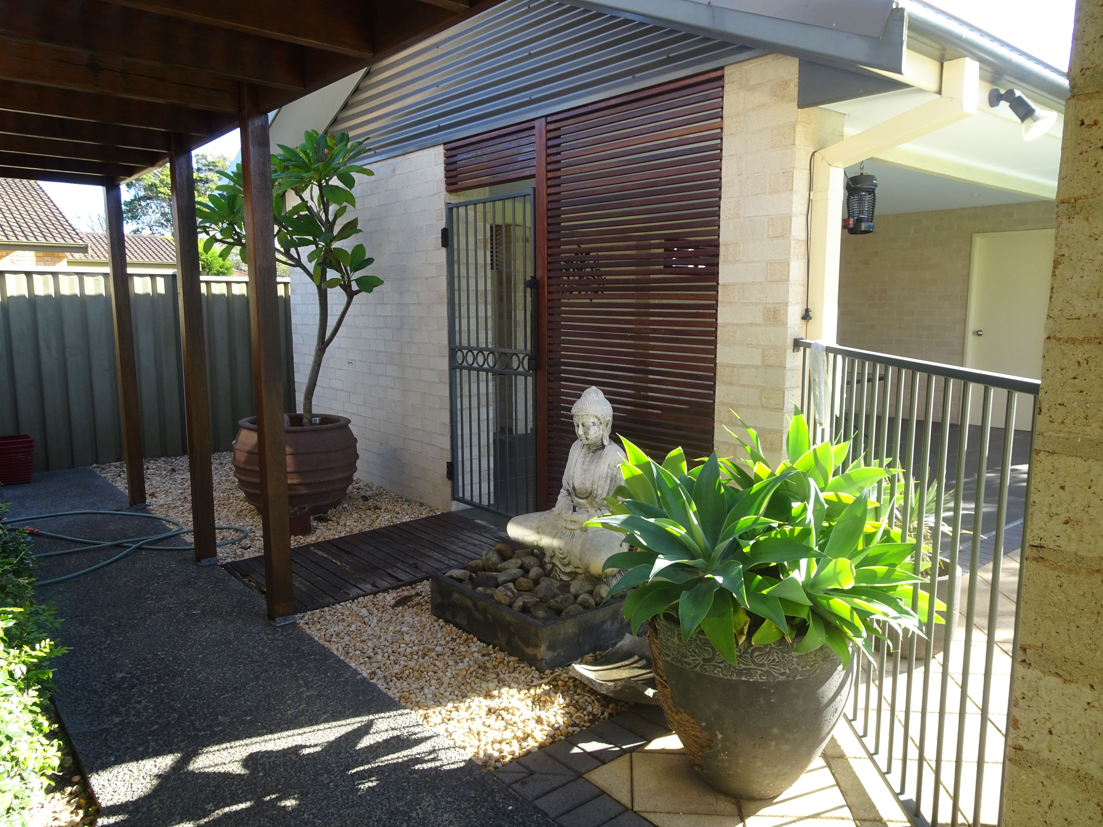 9 Cavalier Parade, Bomaderry, NSW 2541