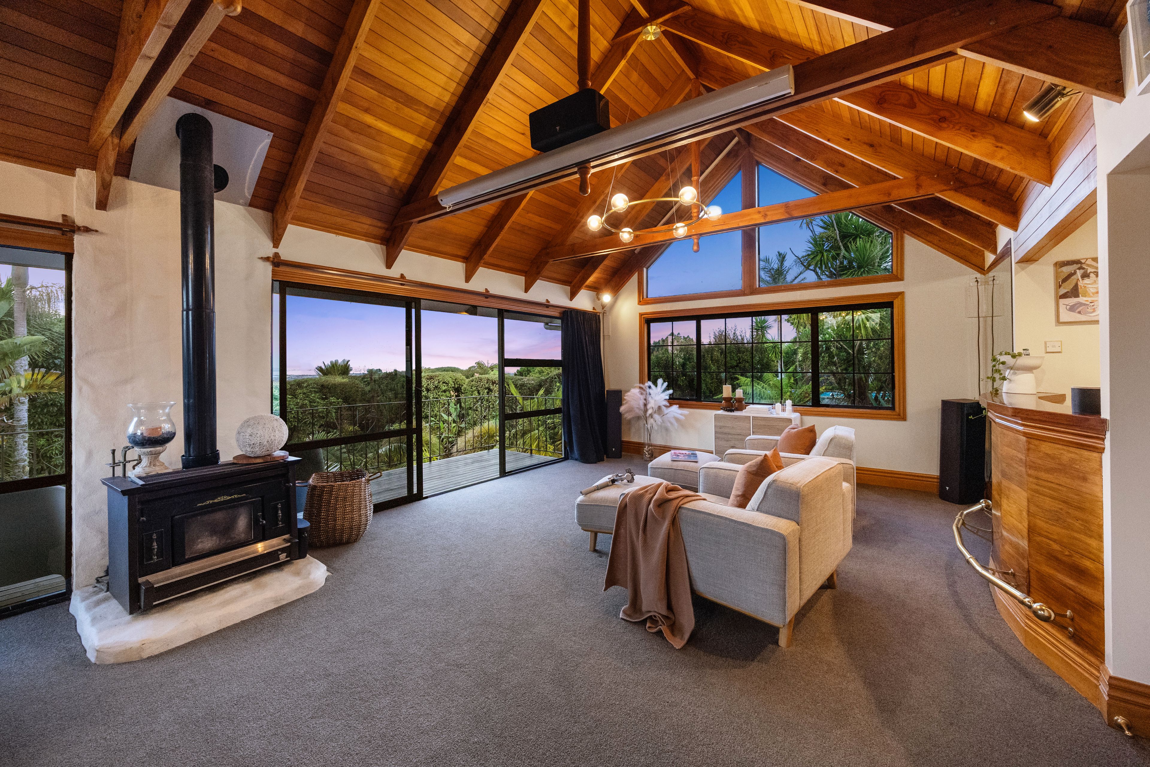 2 Range Road, Swanson, Waitakere City 0612 - Sold House - Ray White ...