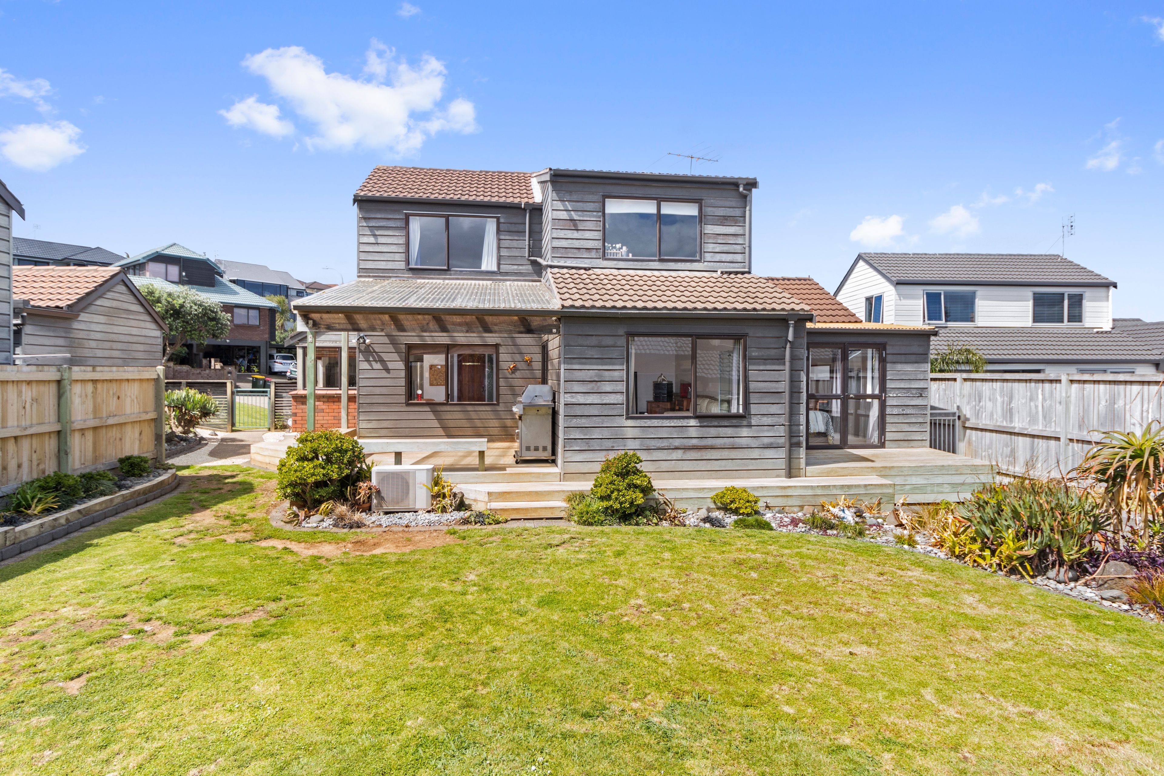 2/1a Basilton Close, Bucklands Beach, Manukau City