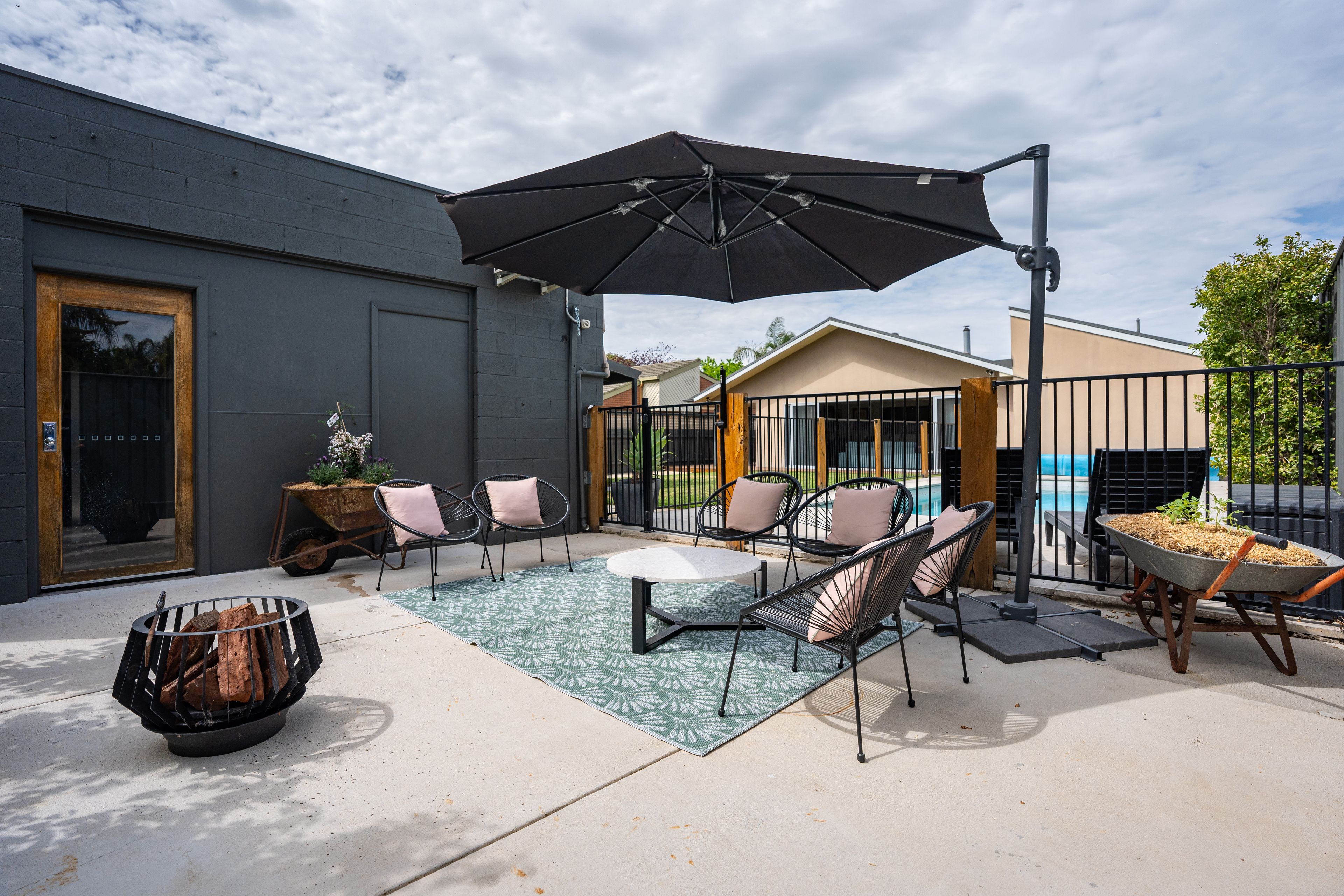 679 East Street, East Albury, NSW 2640