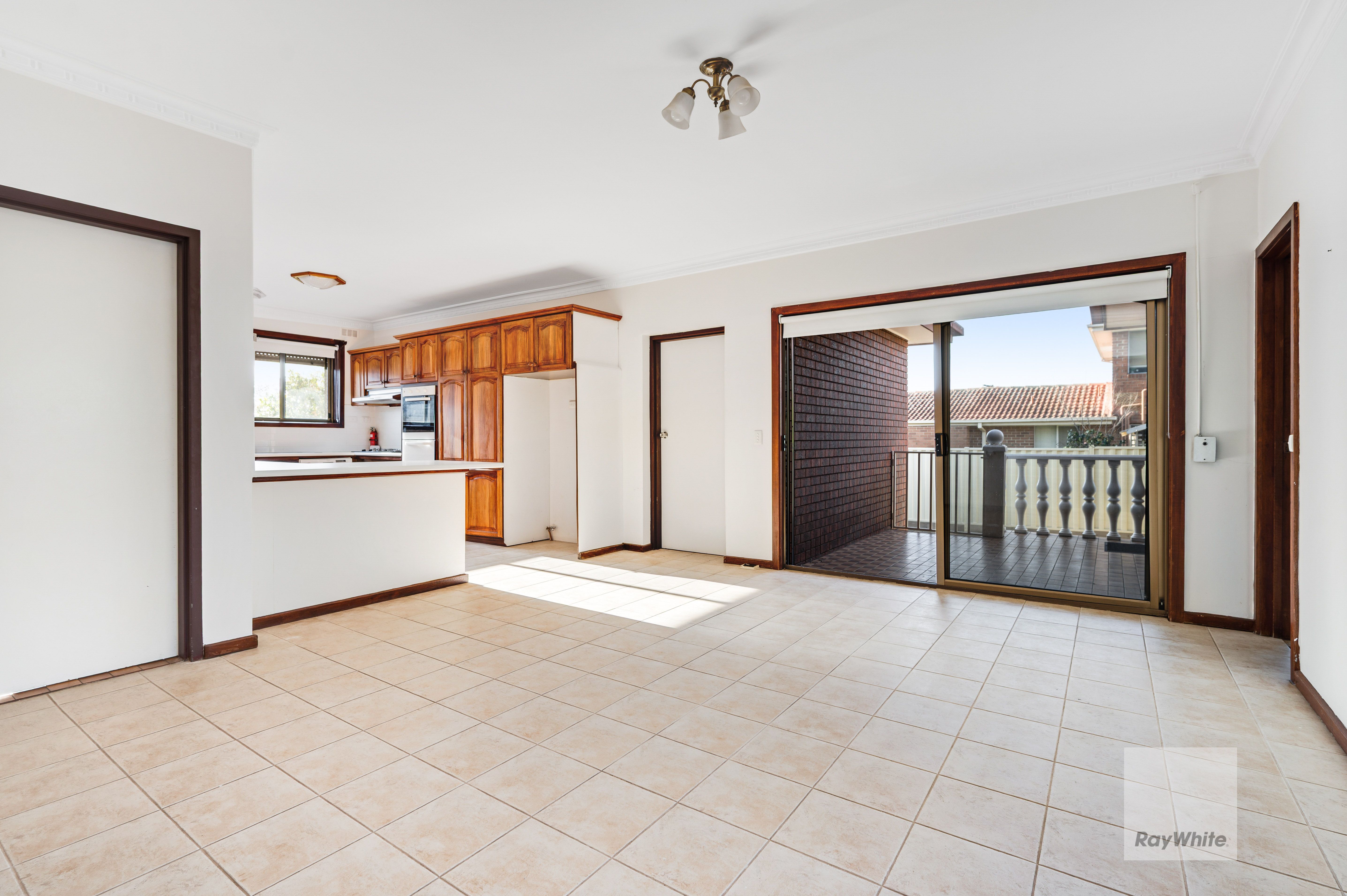 27 Grantley Drive — photo 9 of 23