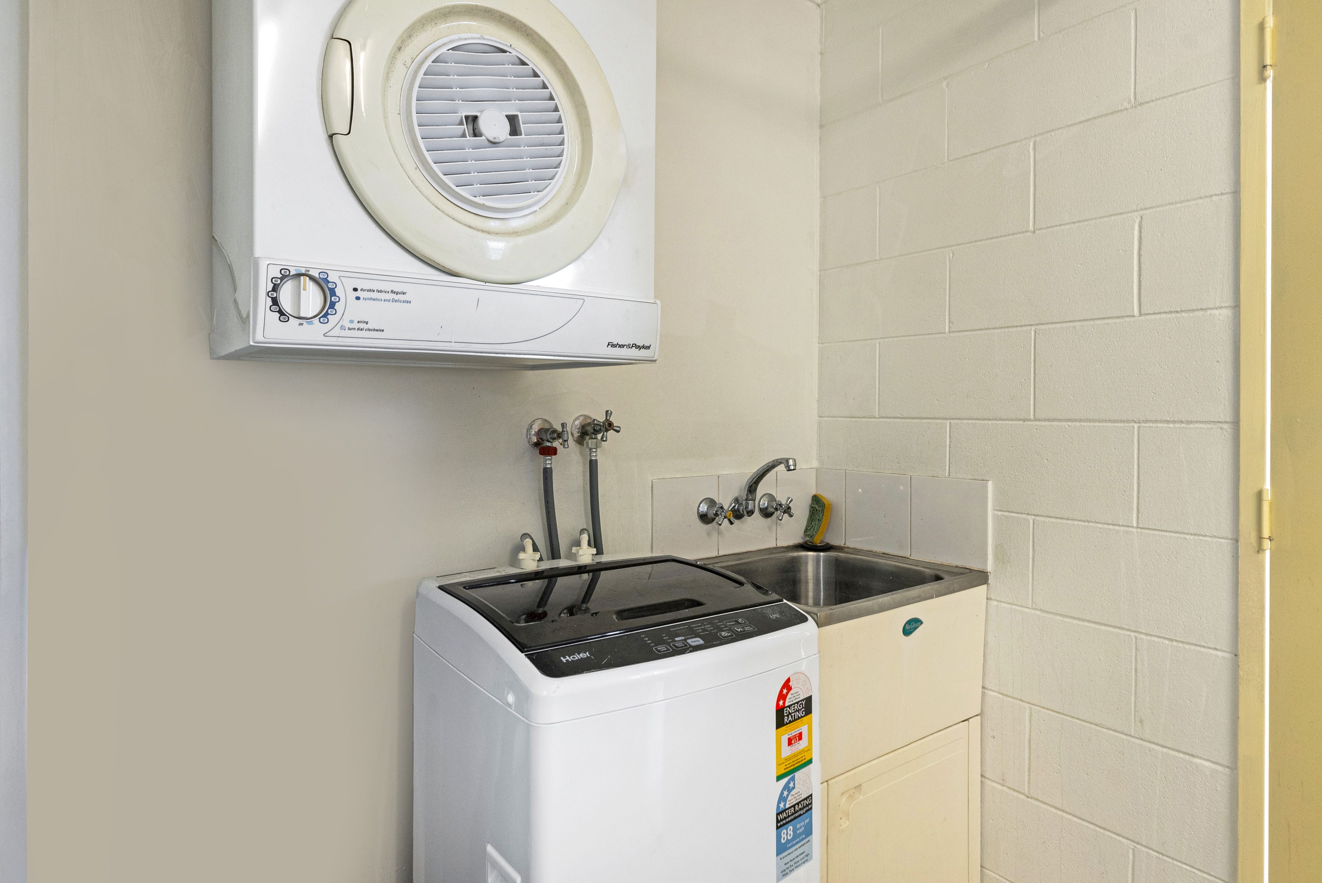 6/64 Pease Street, Manoora, QLD 4870 Sold Unit Ray White Cairns