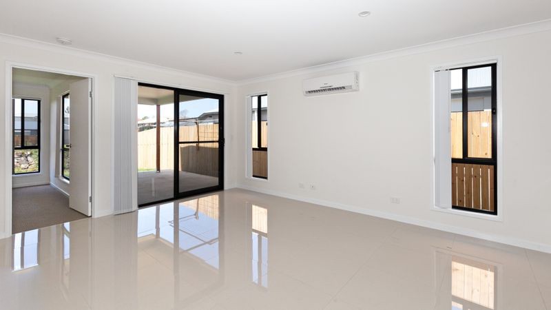 1/51 Pepper Tree Drive, Holmview, QLD 4207