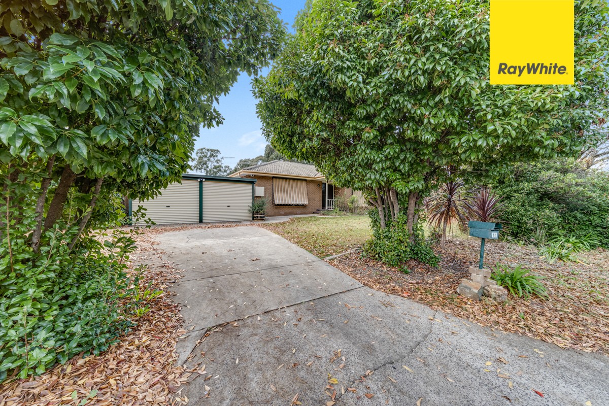 11 Kneeshaw Street, Monash, ACT 2904