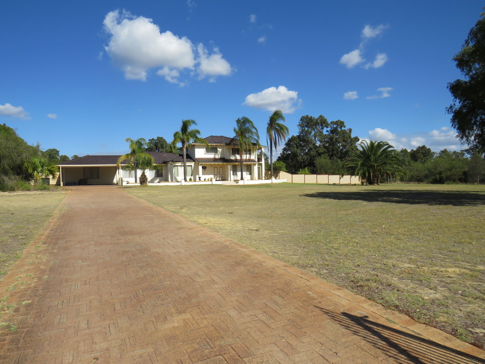 81 Norwood Road, Maida Vale, WA 6057
