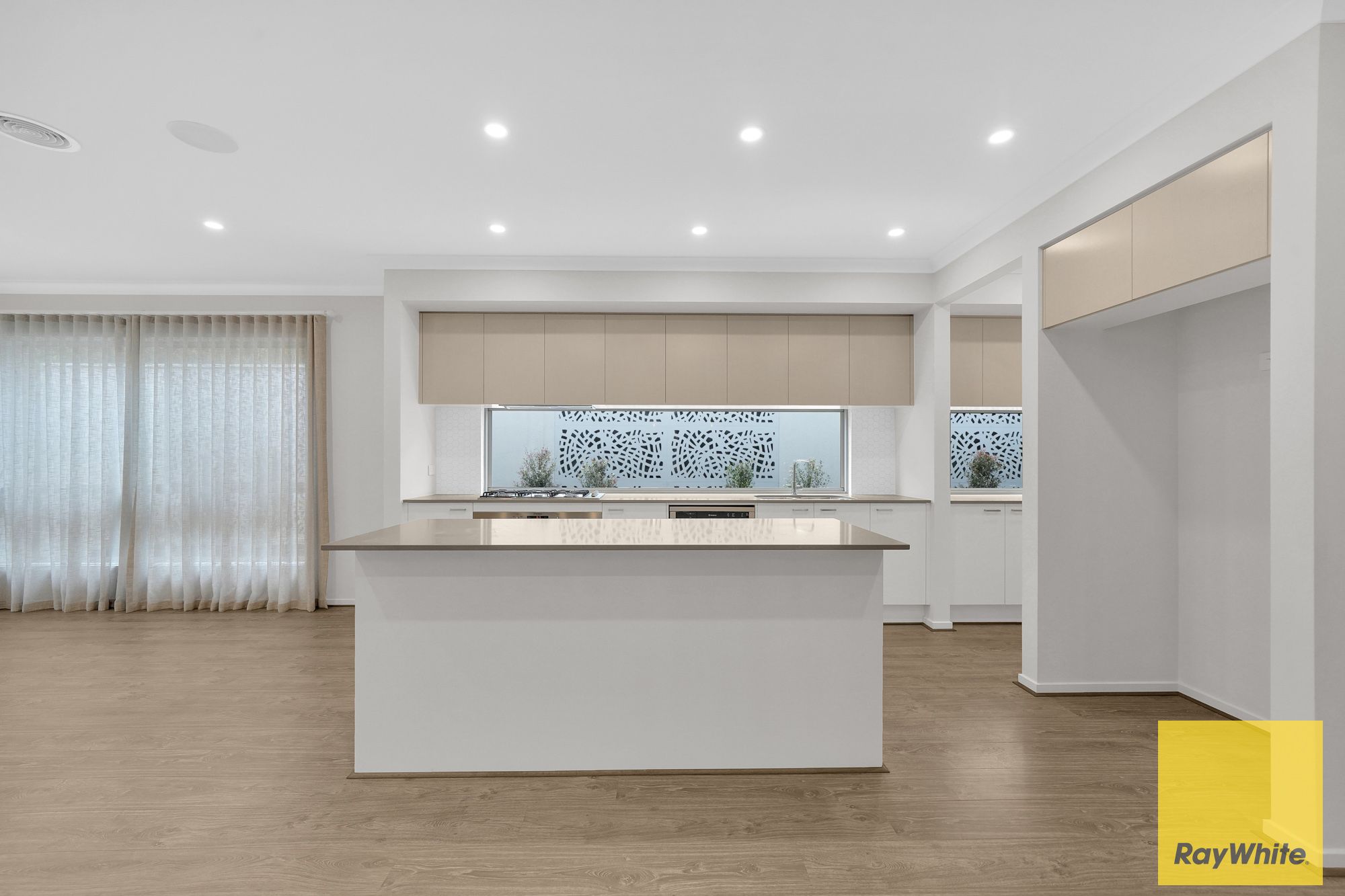 7 Aintree Boulevard, AINTREE, VIC 3336