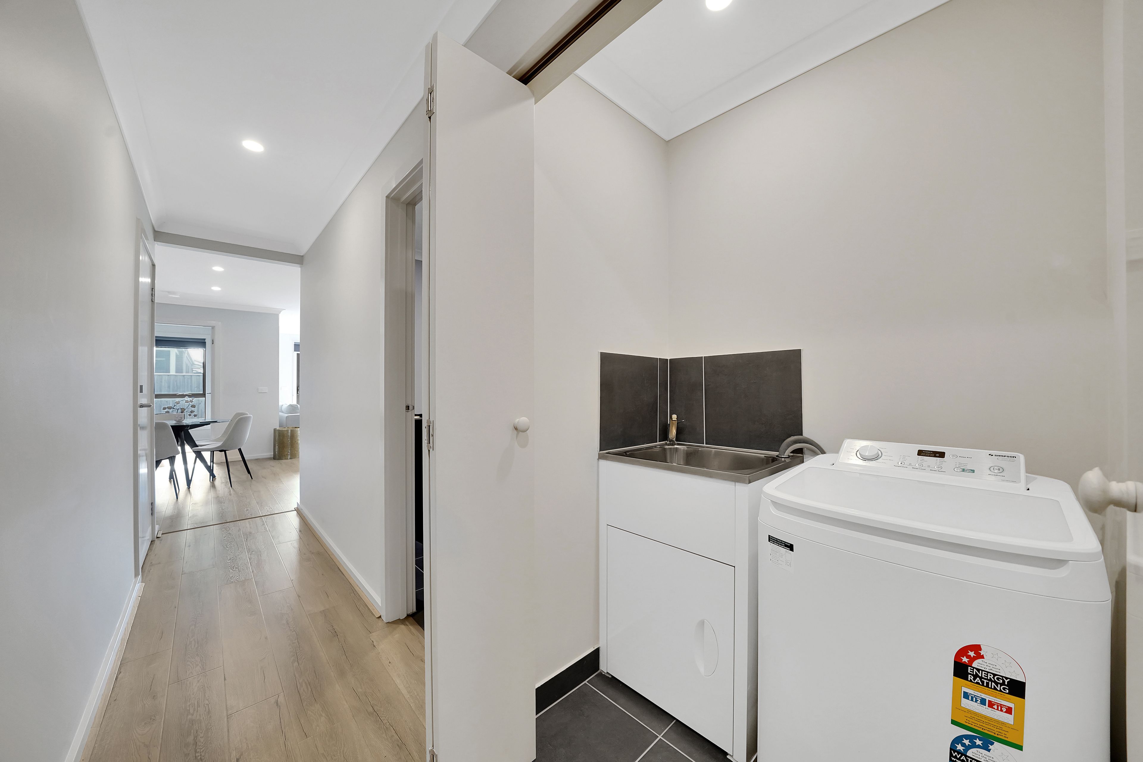 8 Samuel Road — photo 14 of 15