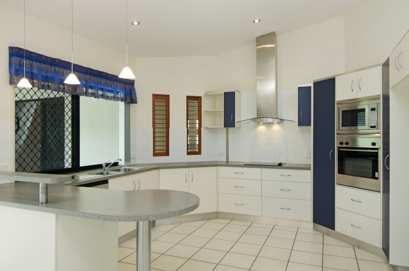 2 Canthium Court, Mount Louisa, QLD 4814