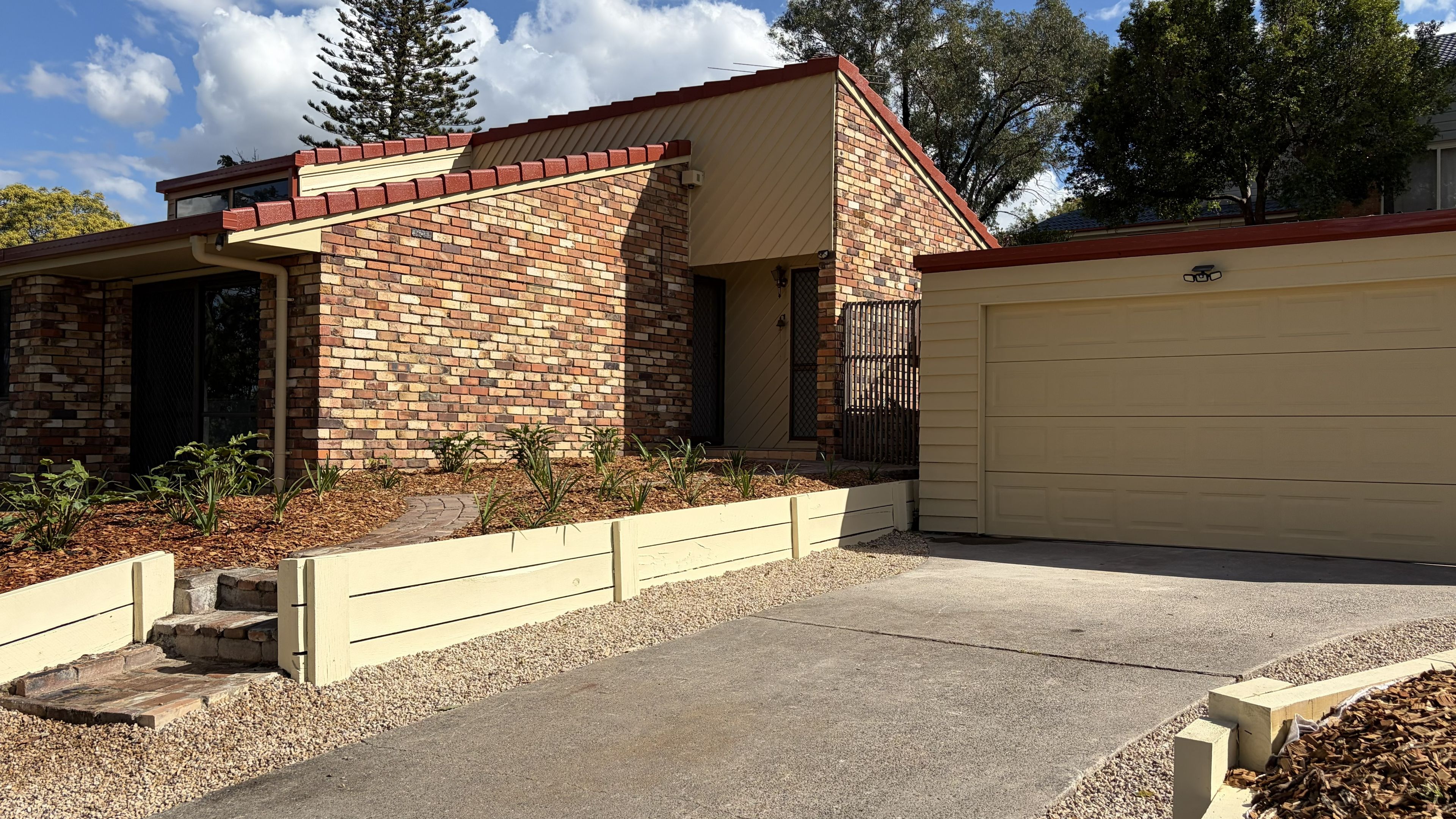 22 Mazzard Street — photo 2 of 12