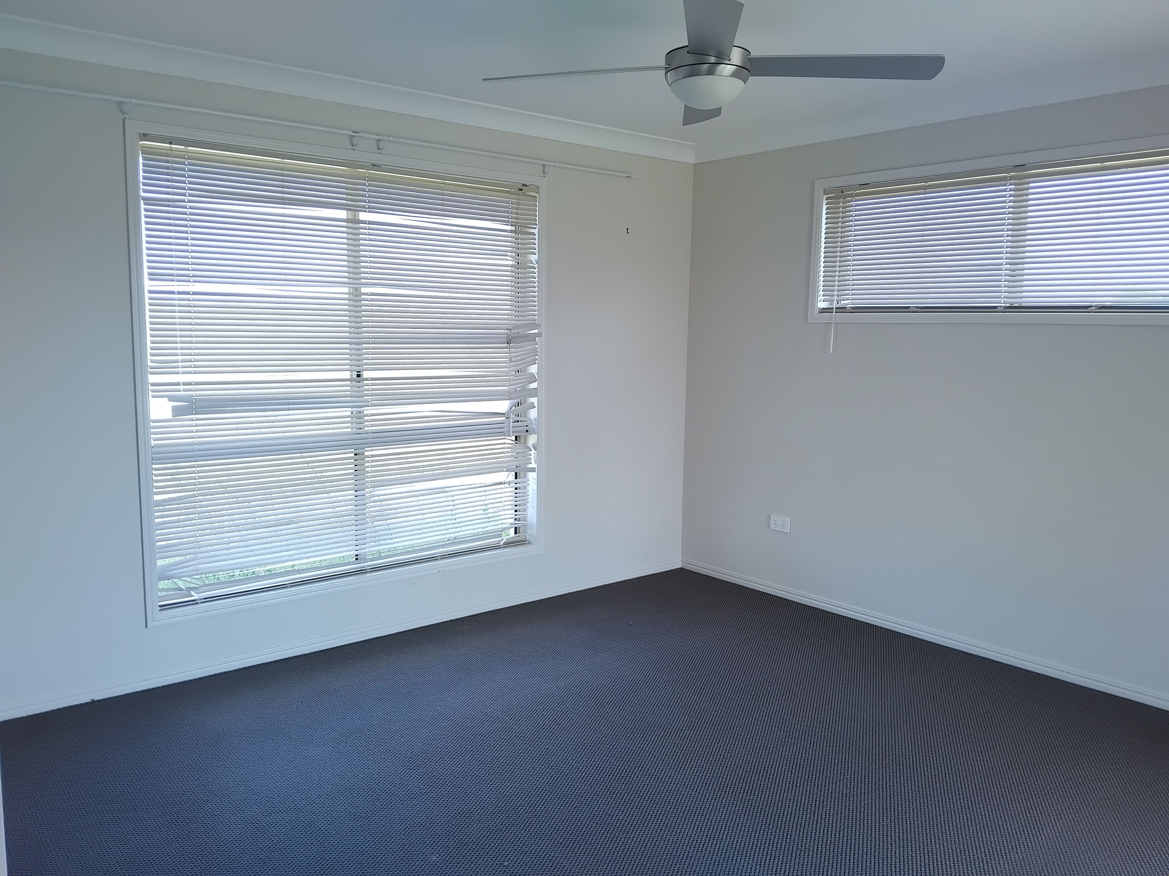 22 Lochaber Road — photo 5 of 9