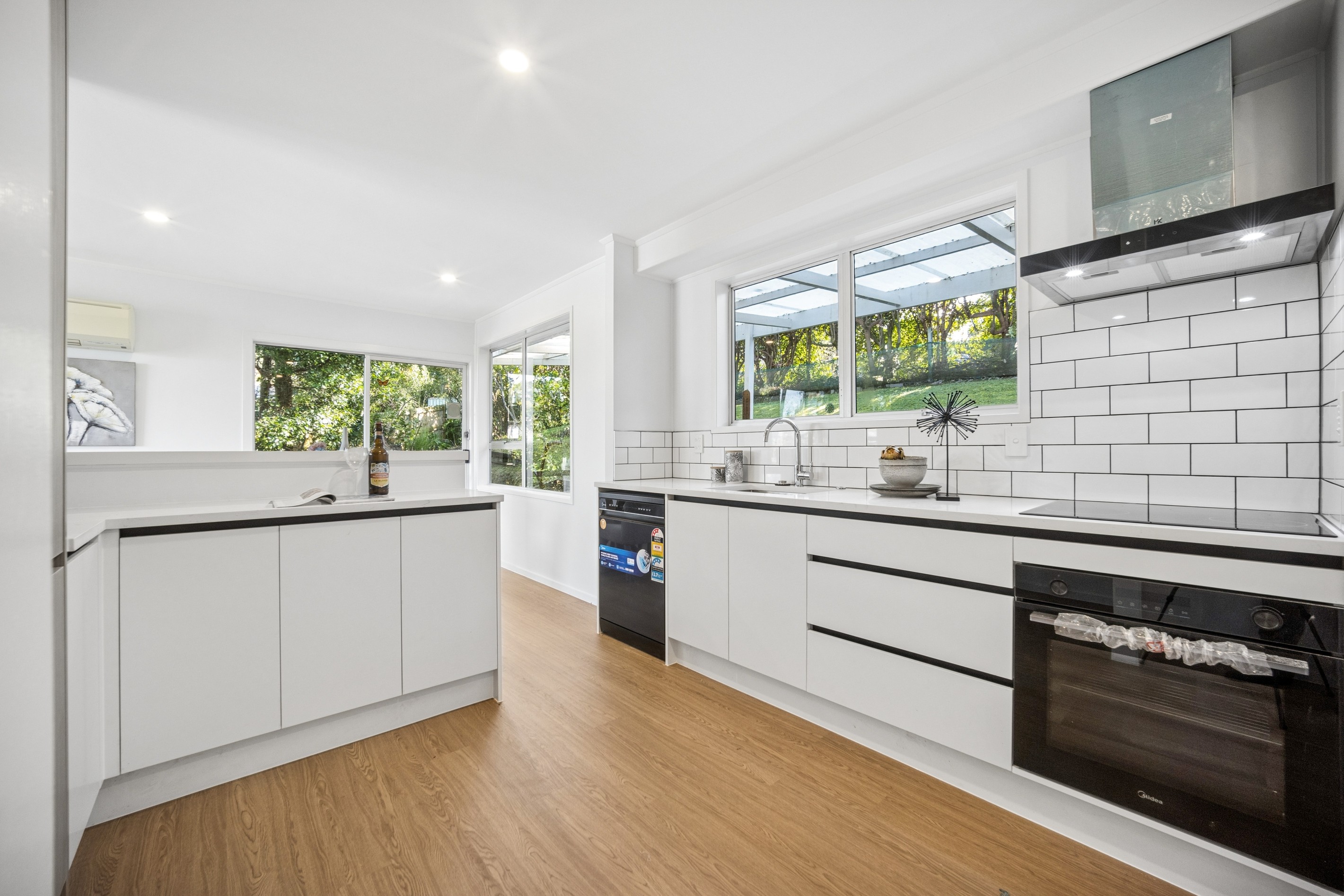 12 Glenbervie Crescent, Massey, Waitakere City