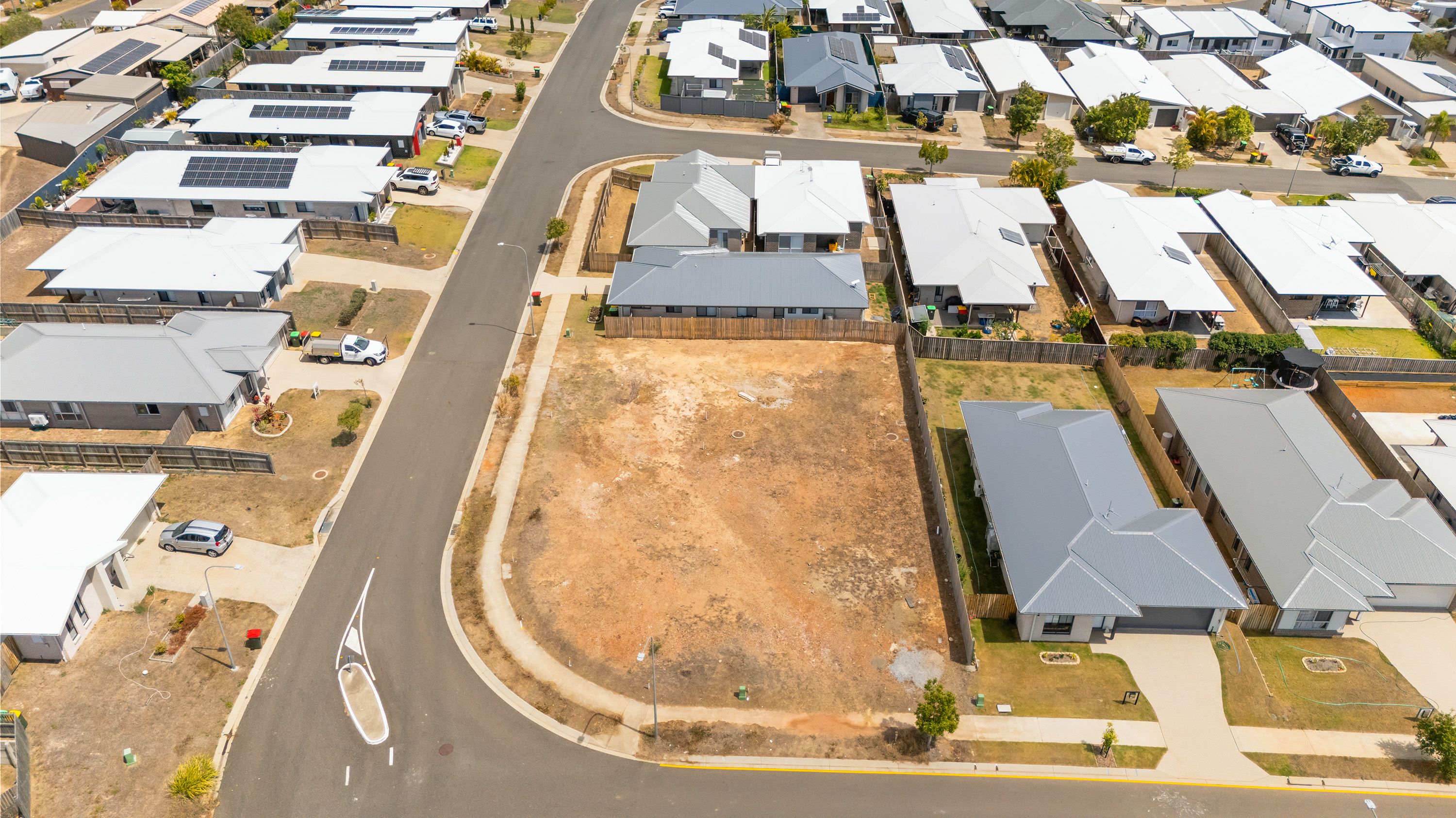 12, 14 & 14A Scampi Drive — photo 6 of 11