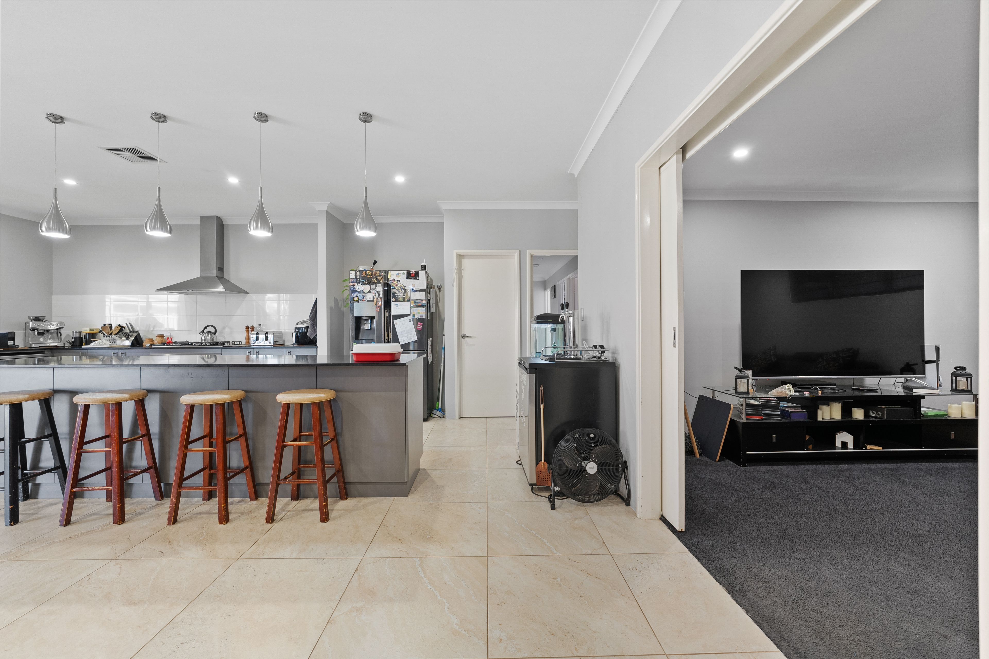 4 Vila Do Porto Crescent — photo 16 of 29