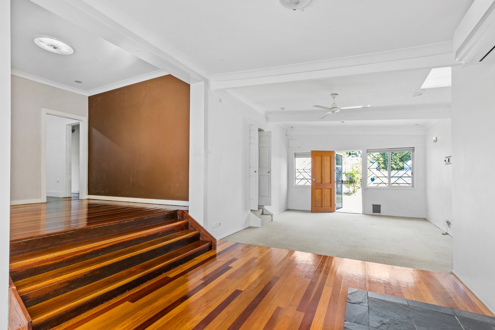 18 Hamilton Road, Moorooka, QLD 4105