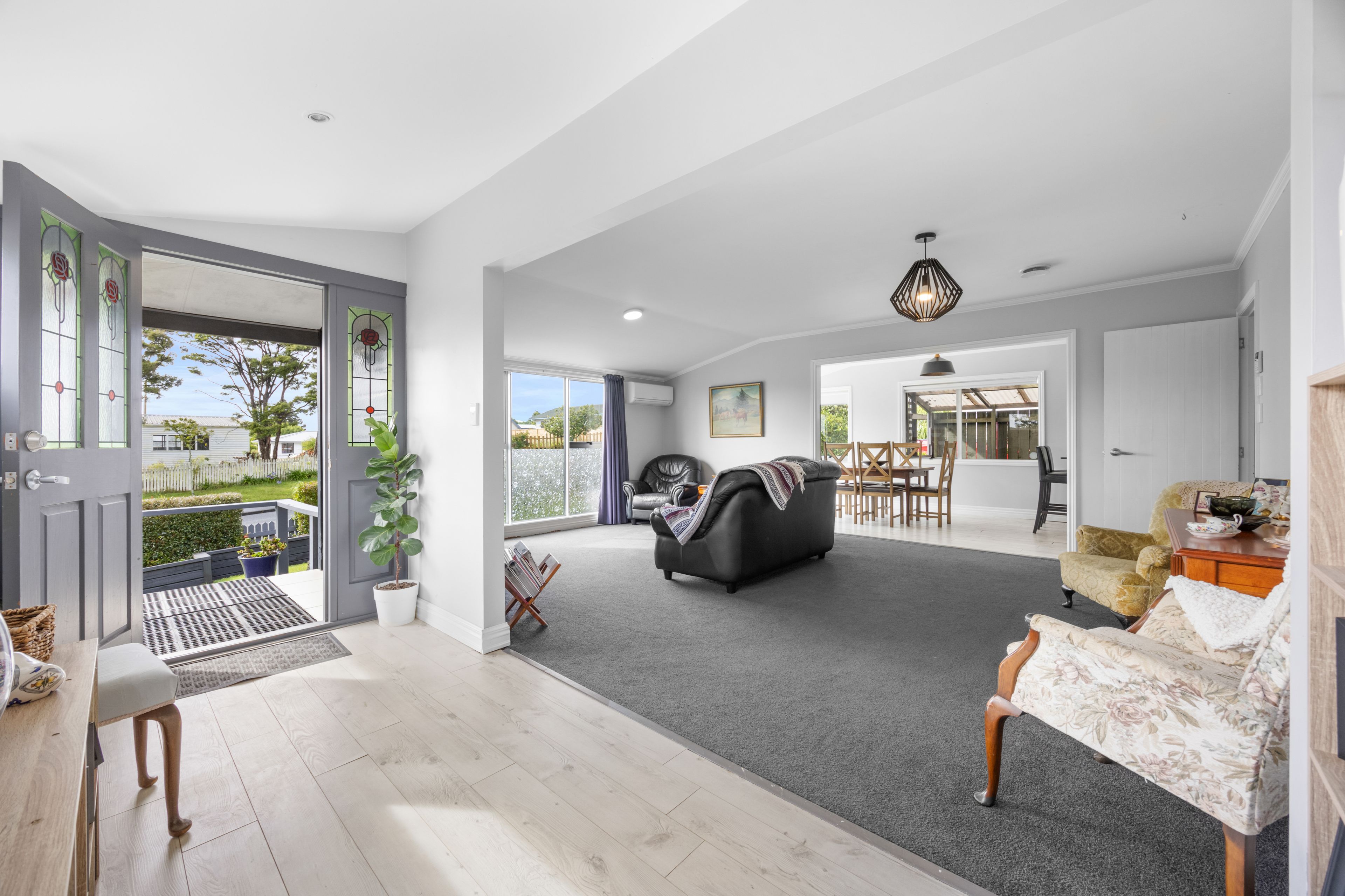 32 Taioma Crescent, Te Atatu Peninsula, Waitakere City