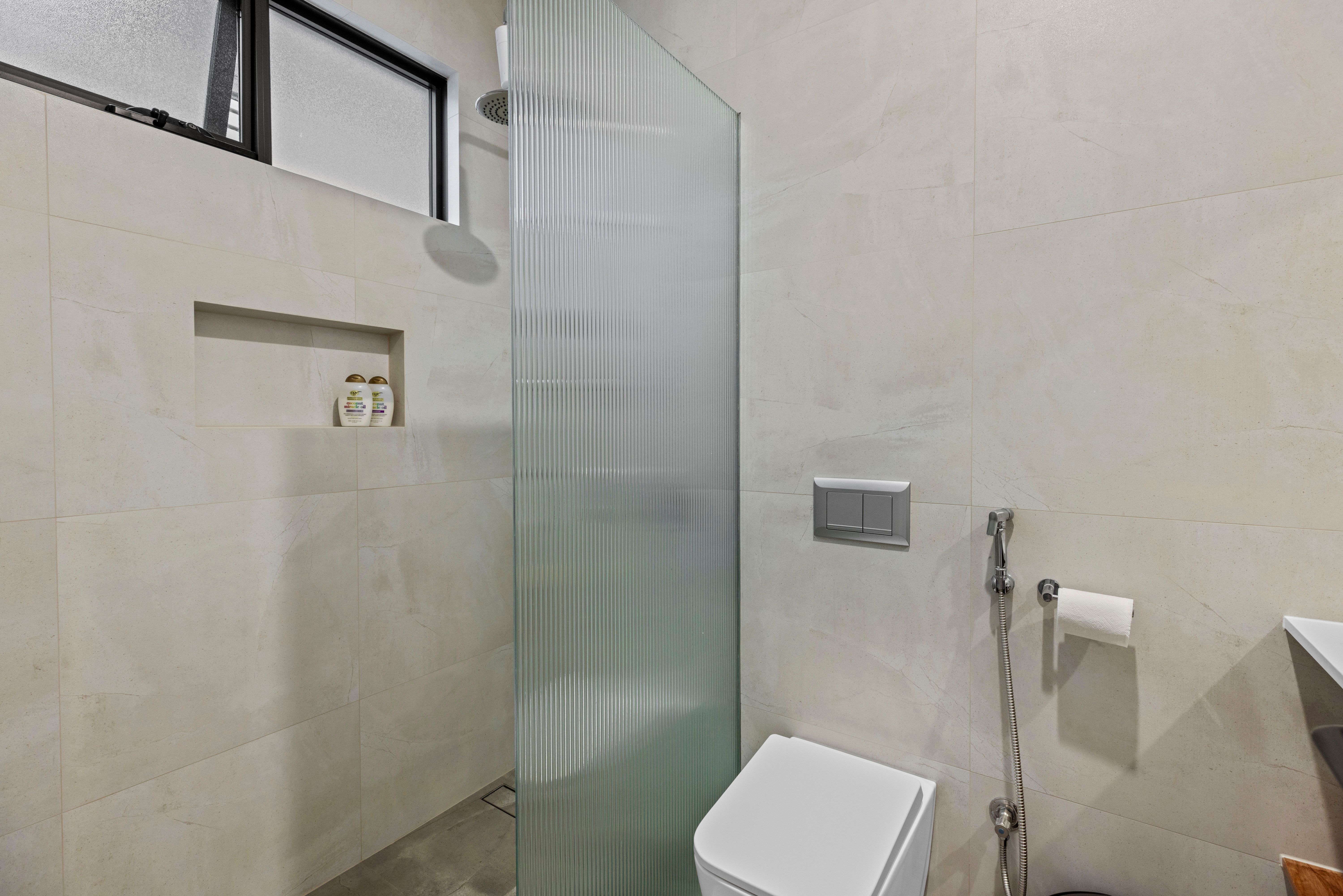 5 Addison Way — photo 19 of 24