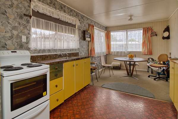 12 Stanley Street photo 4