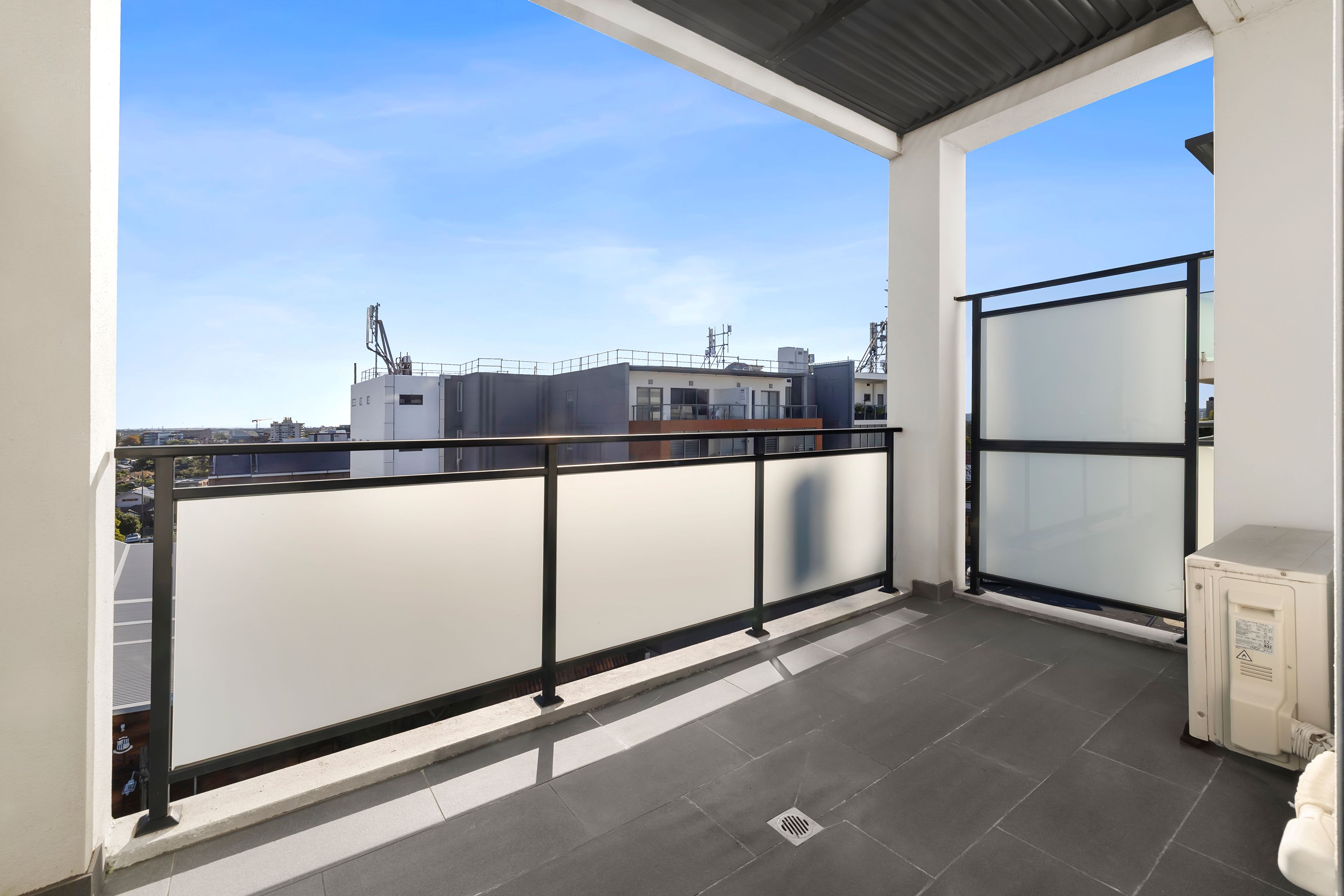 502/12-16 Burwood Road — photo 7 of 12