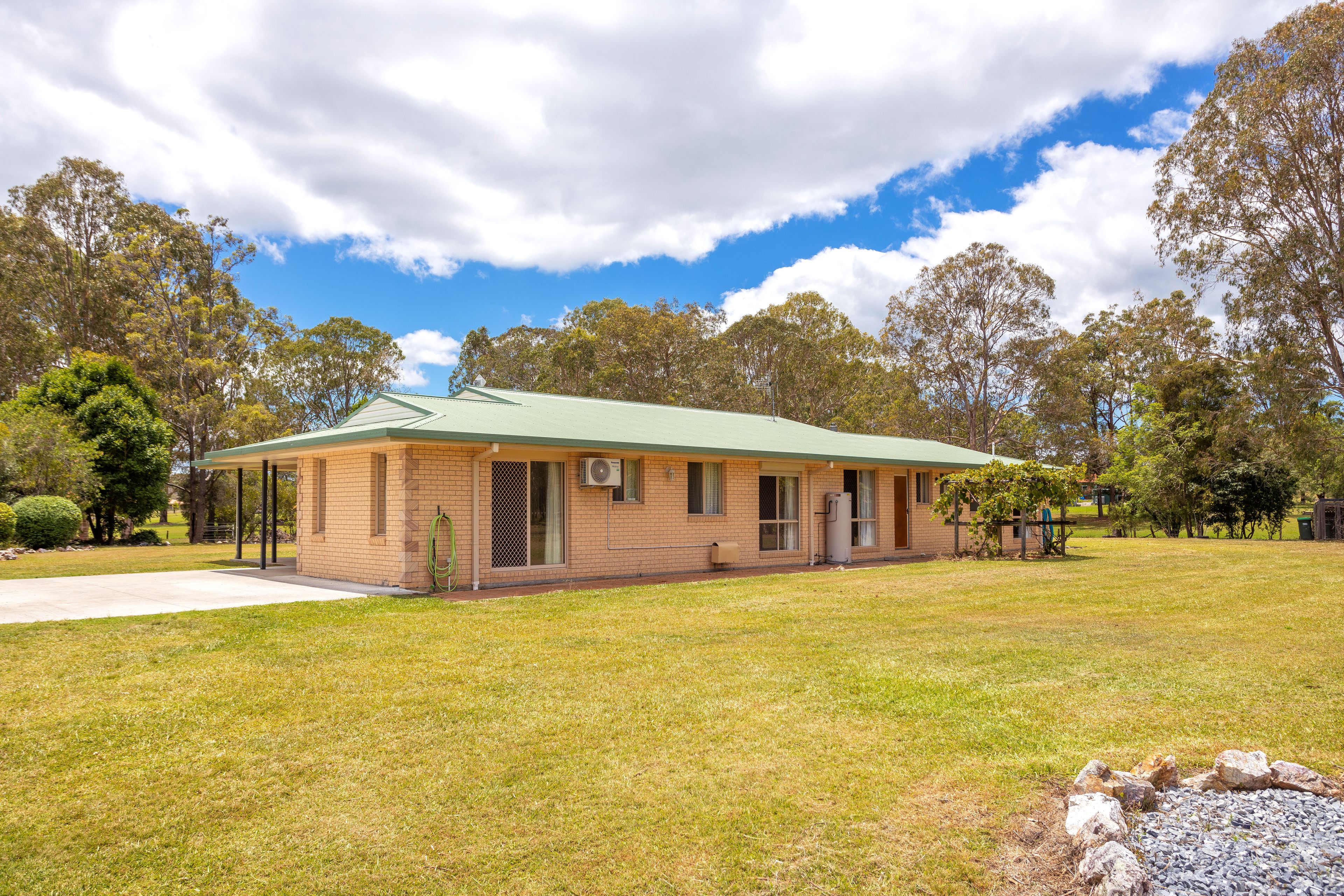 2 Kylie Close, Taree, NSW 2430 Sold Acreage/SemiRural Ray White
