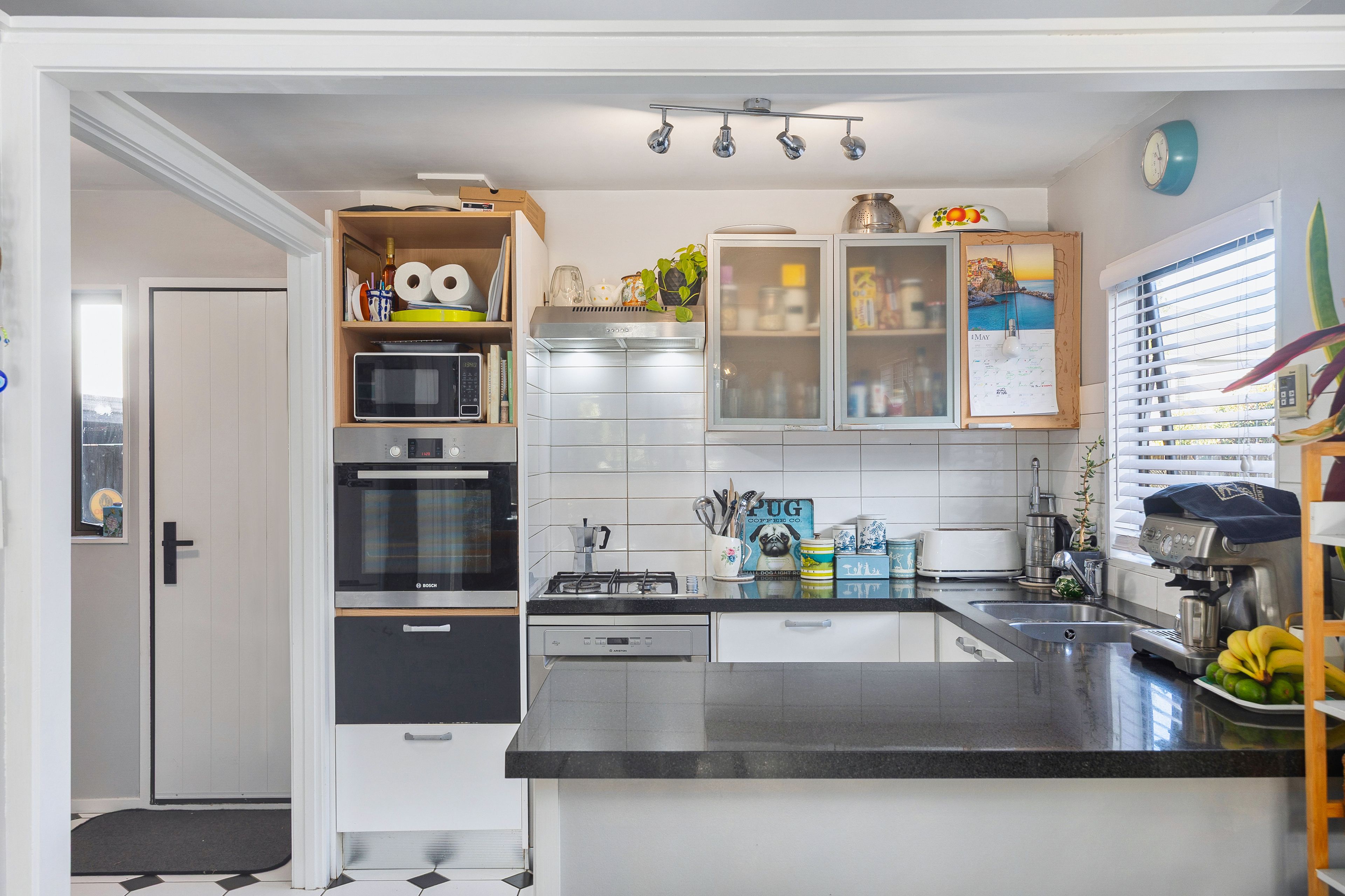 1/98 Owairaka Avenue, Mount Albert, Auckland City