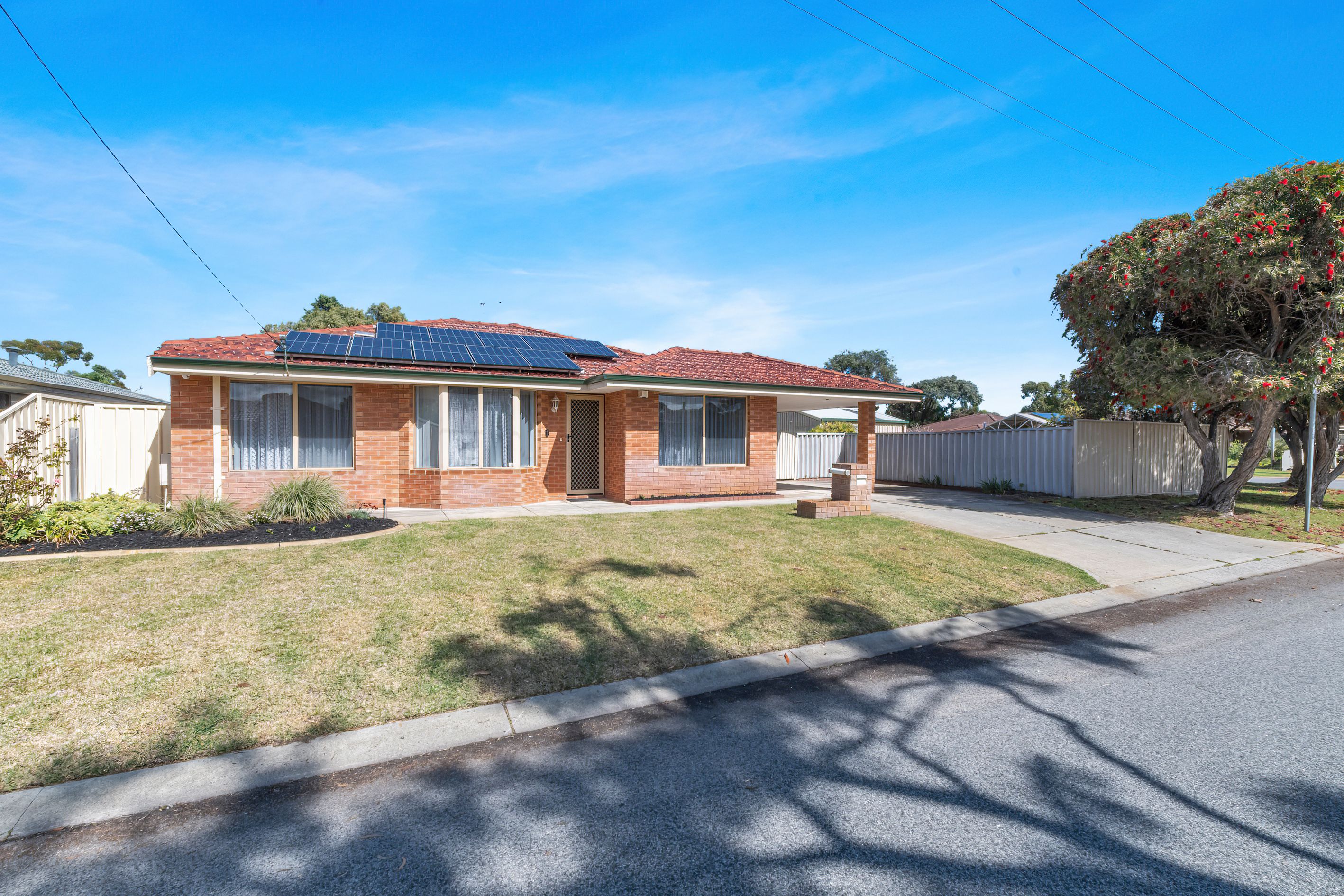 11 Dargin Way , Rockingham WA 6168