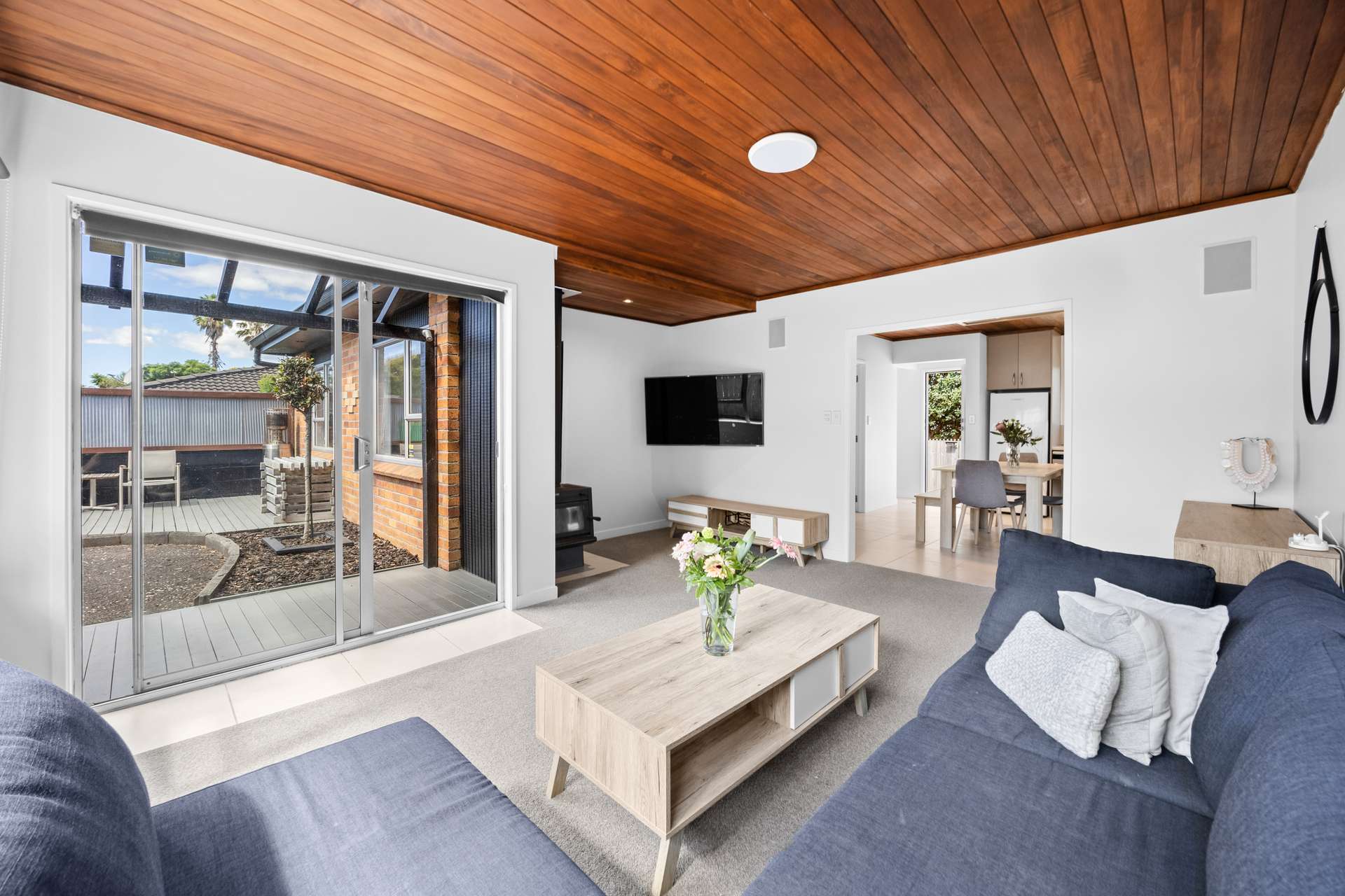 2/15 Rotoiti Avenue photo 4