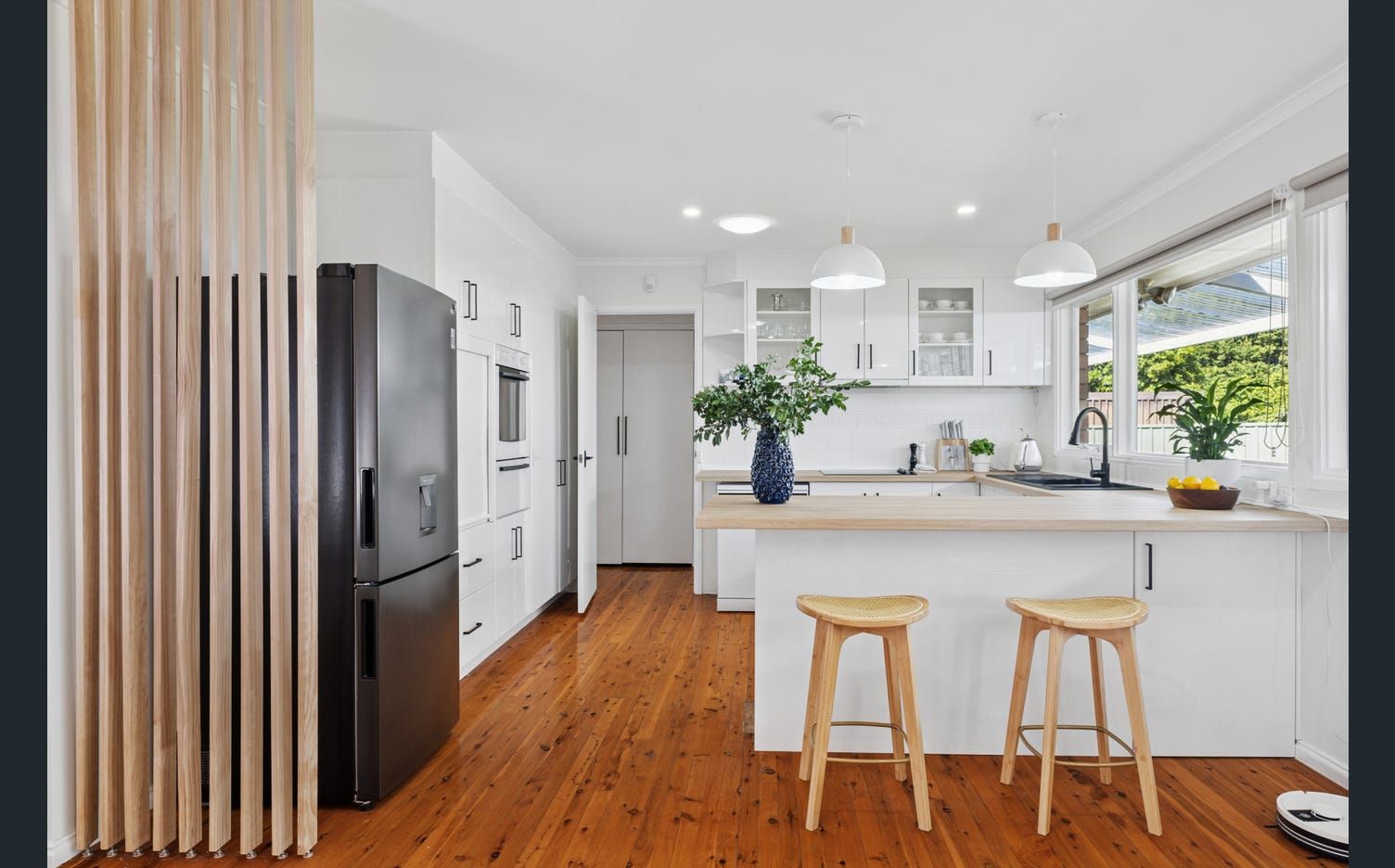 1 Cooradilla Place, Bradbury, NSW 2560